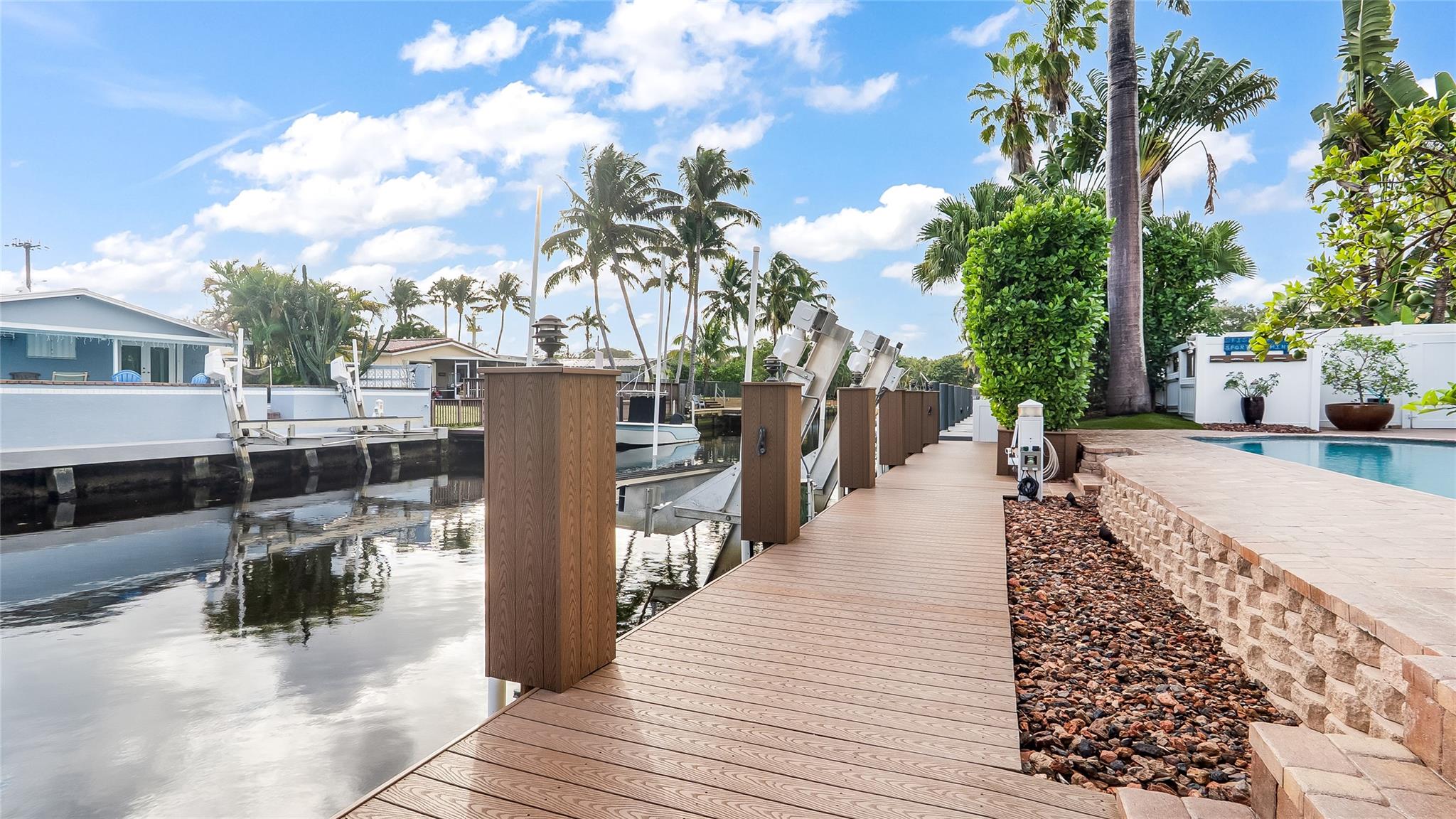 Gill Isles 44-13 B - Residential