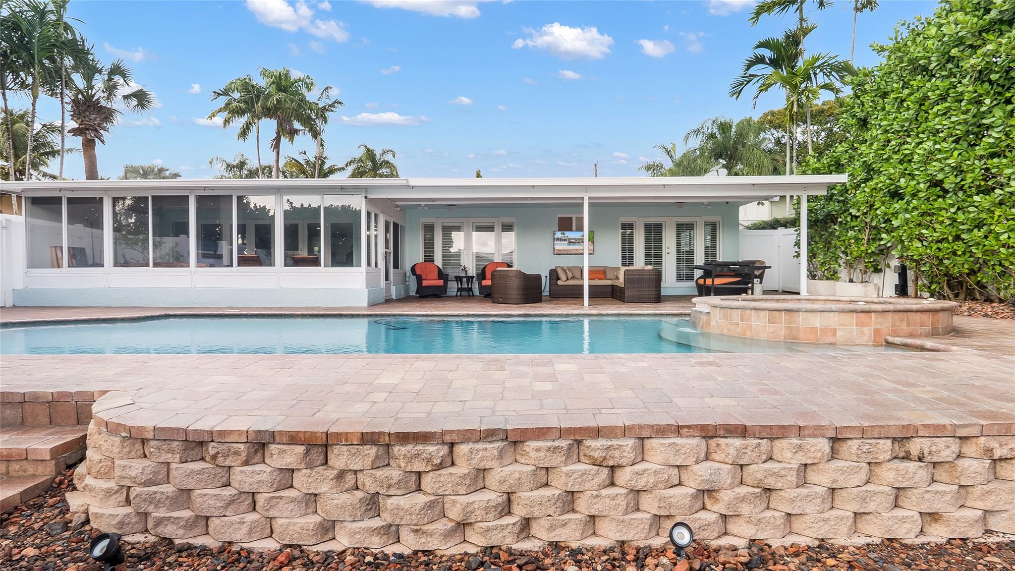 Gill Isles 44-13 B - Residential