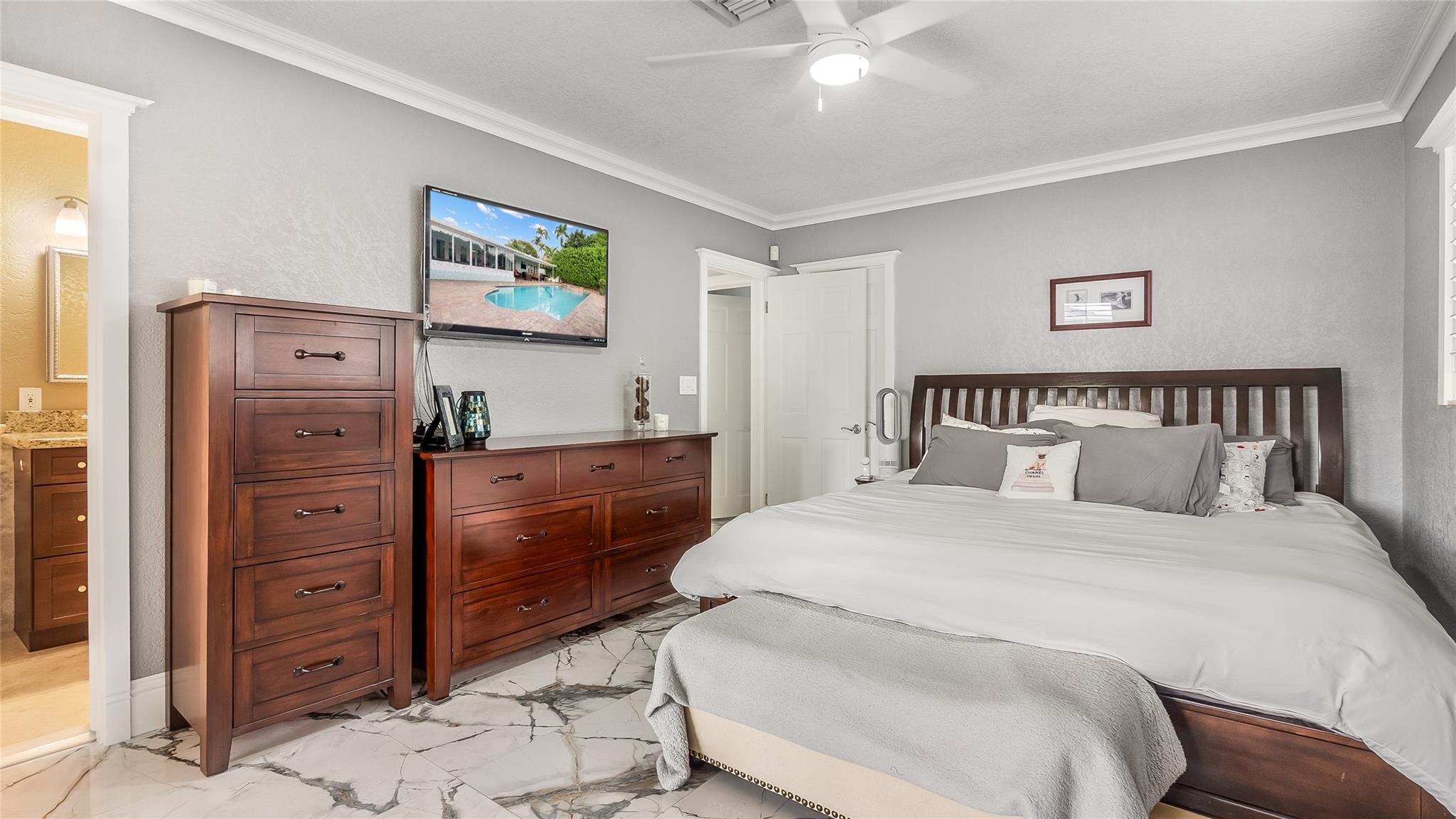 Gill Isles 44-13 B - Residential