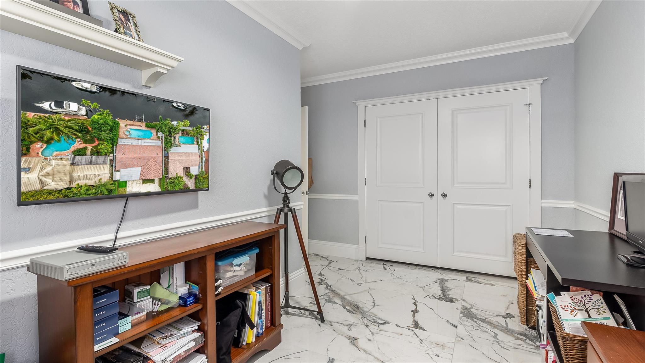 Gill Isles 44-13 B - Residential