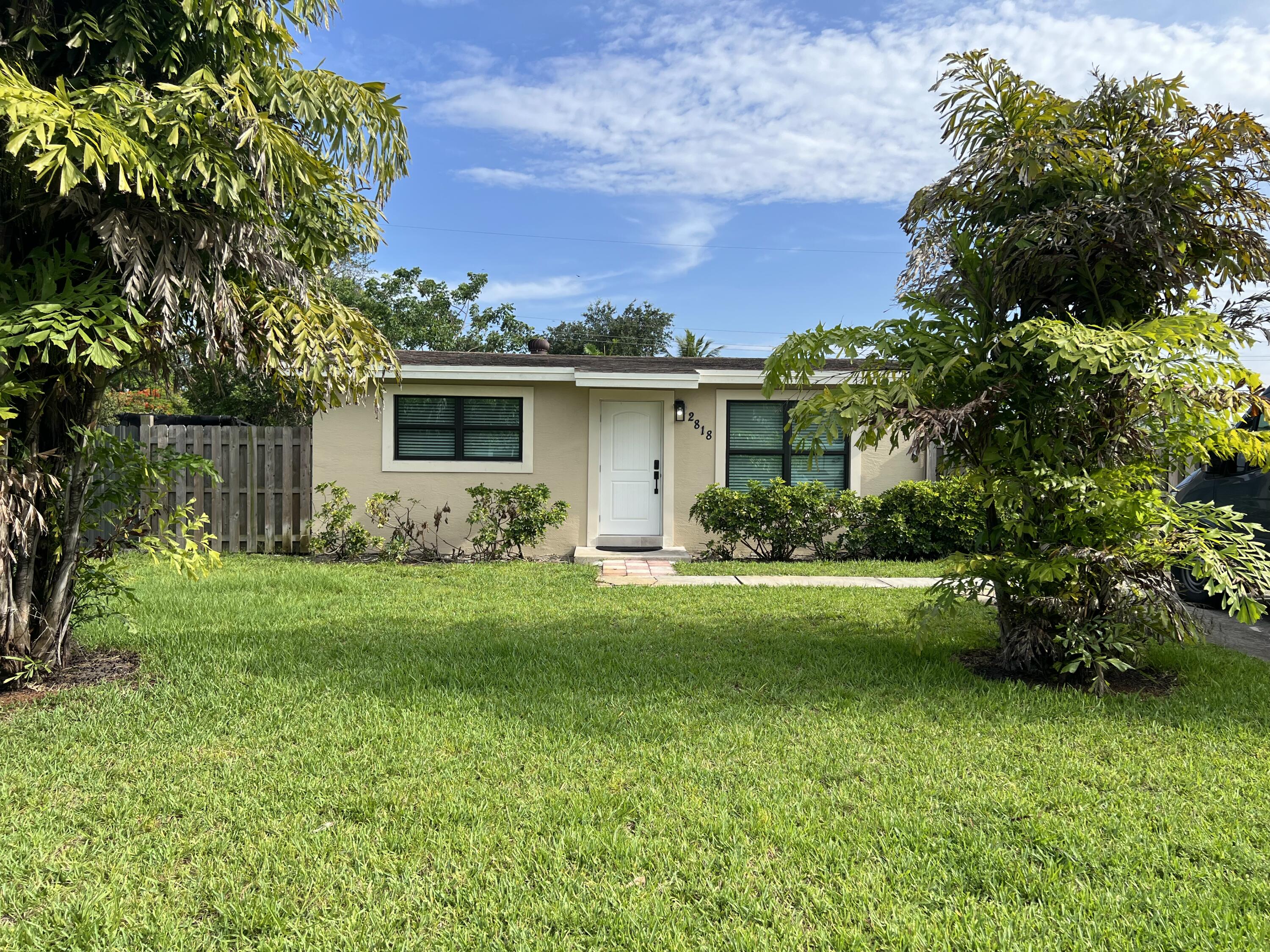 Fully renovated 2 bedroom 1 bath single family home with a modern interior and stylish finishes. Conveniently located just minutes from the airport, shopping, dining and quick access to I-95.