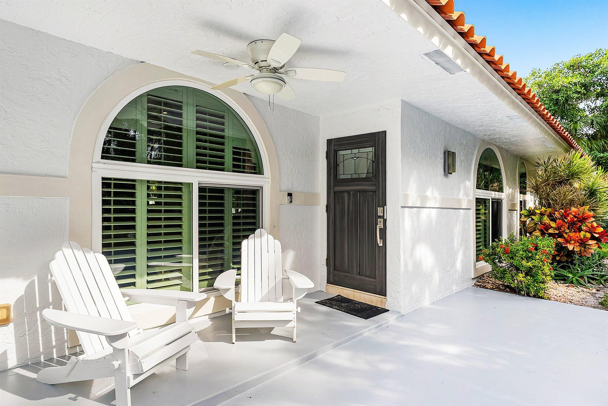 View photos, virtual tours, details... 359 E Ocean Avenue