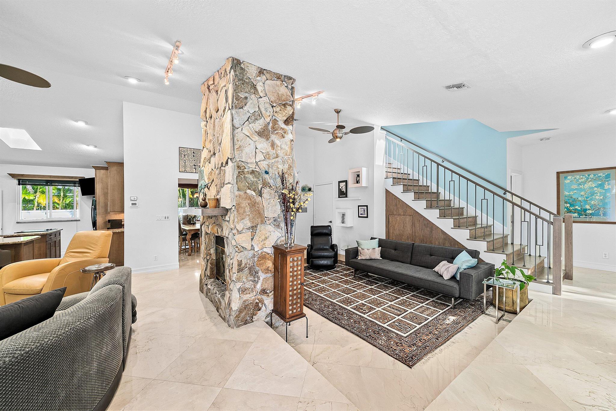 View photos, virtual tours, details... 359 E Ocean Avenue