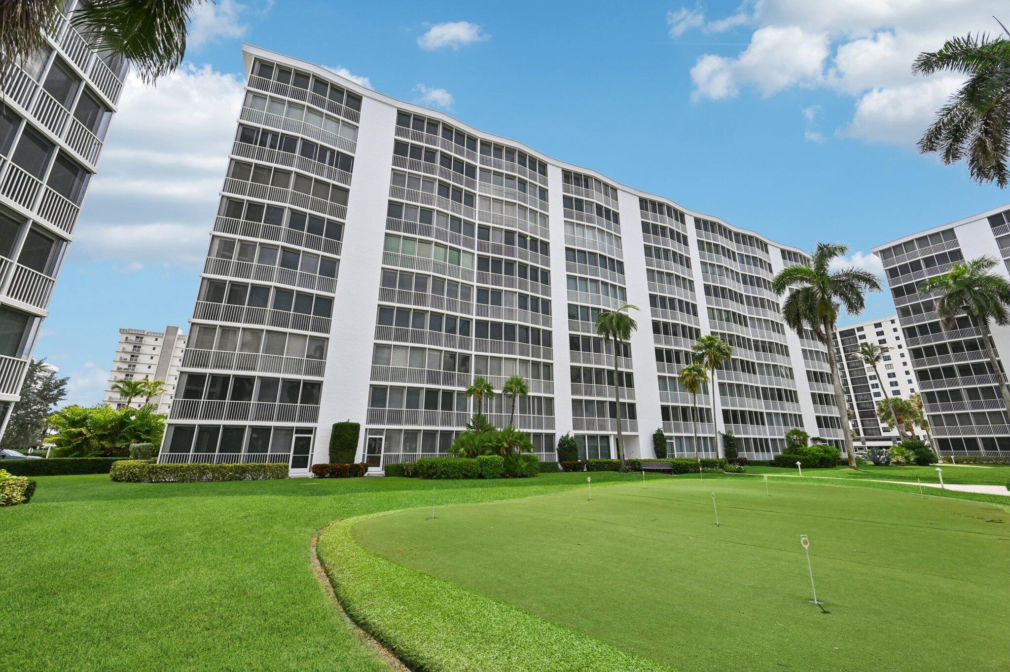 SEAGATE OF HIGHLAND CONDO - Residential
