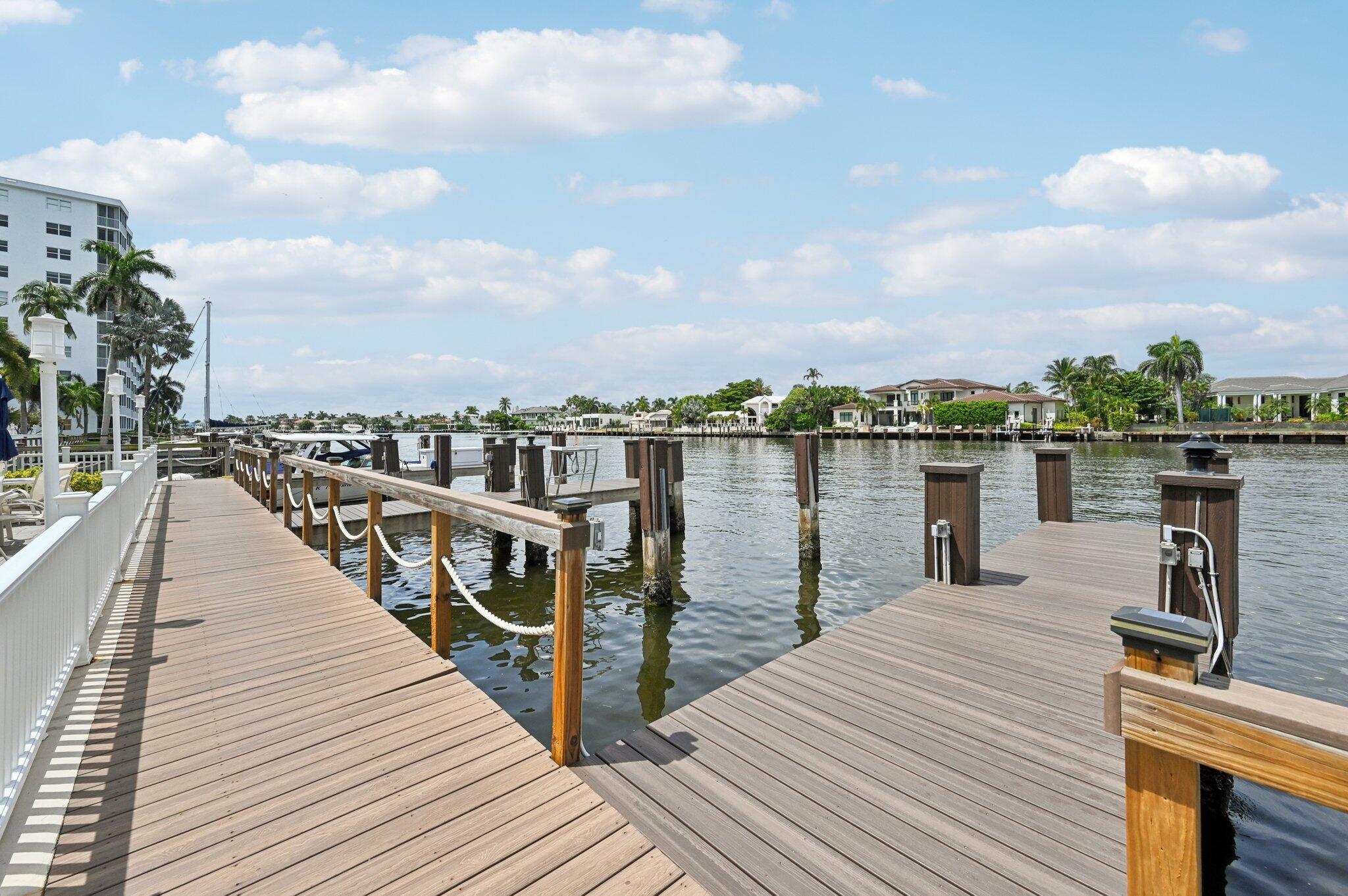 SEAGATE OF HIGHLAND CONDO - Residential