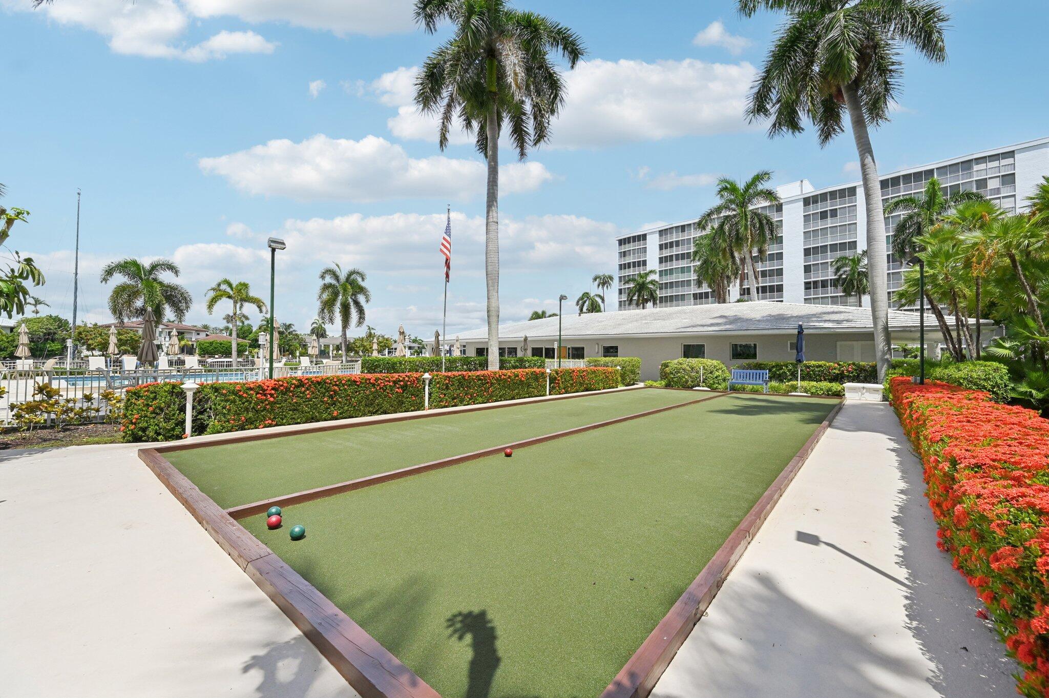 SEAGATE OF HIGHLAND CONDO - Residential