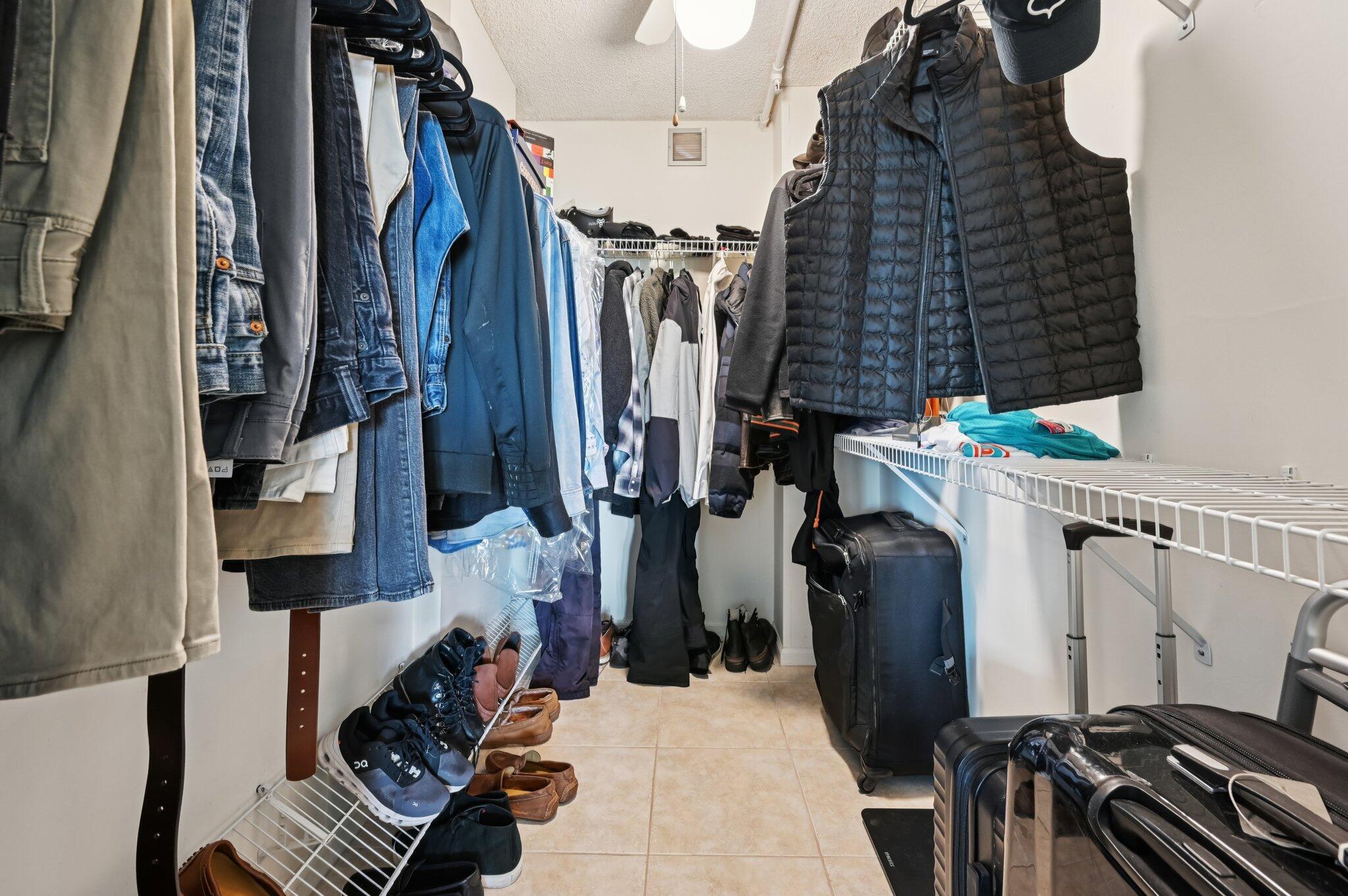 SEAGATE OF HIGHLAND CONDO - Residential