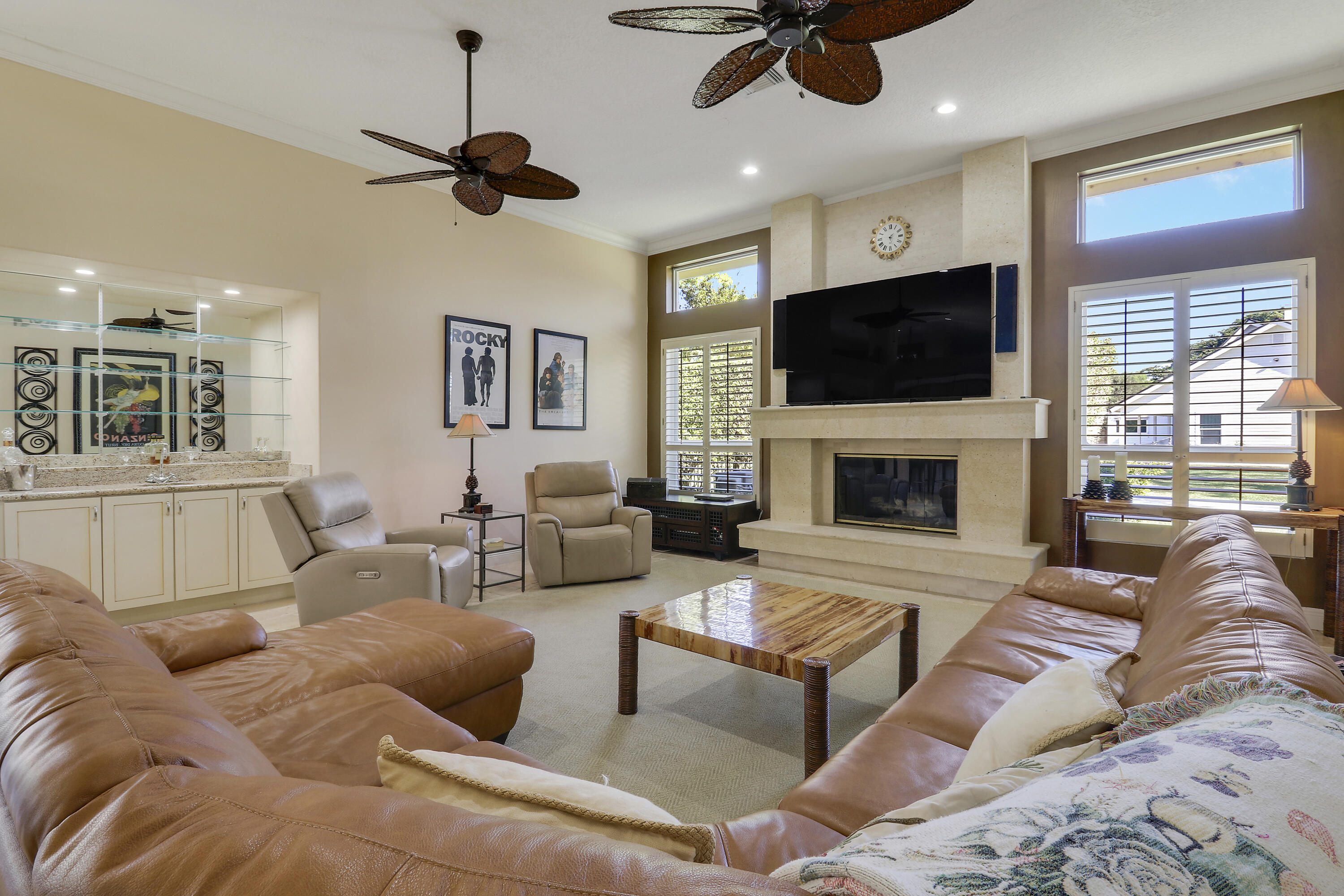 5213 Desert Vixen Road