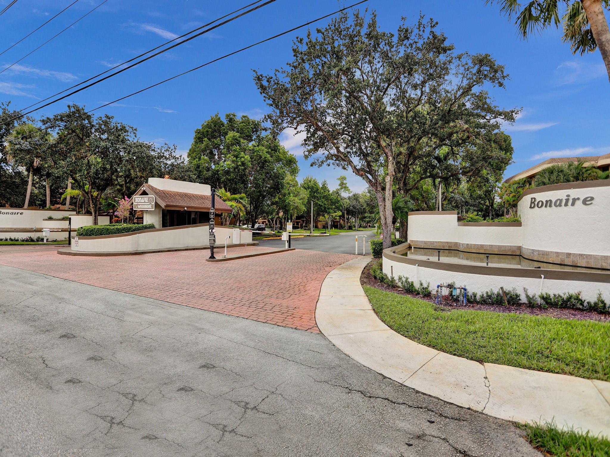 Bonaire at Woodmont - Residential
