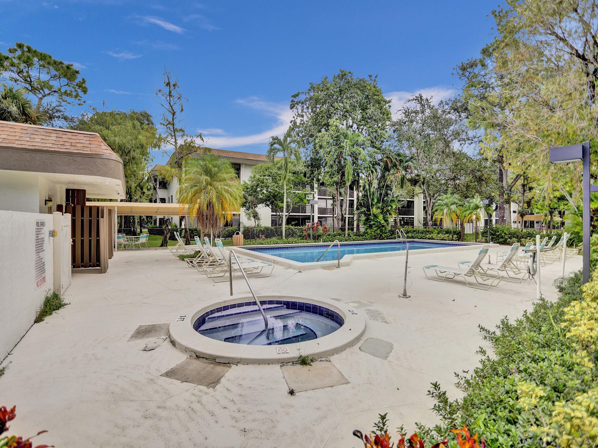 Bonaire at Woodmont - Residential