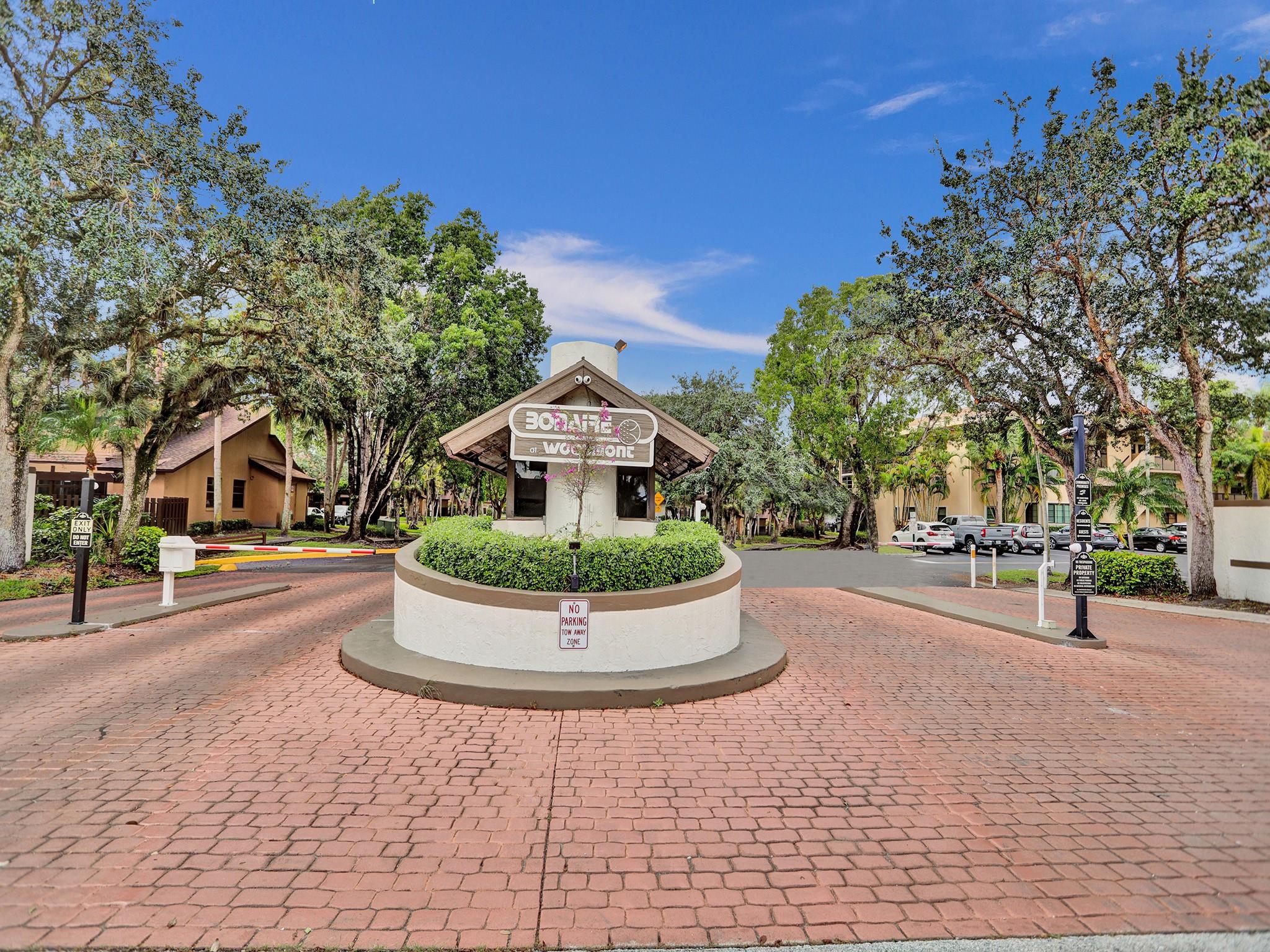 Bonaire at Woodmont - Residential