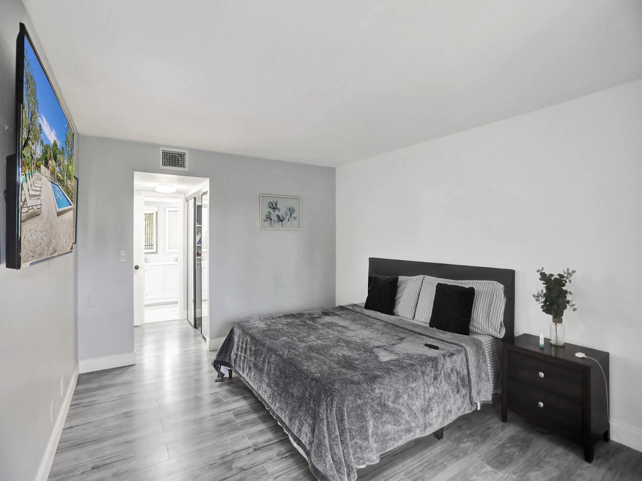 Bonaire at Woodmont - Residential