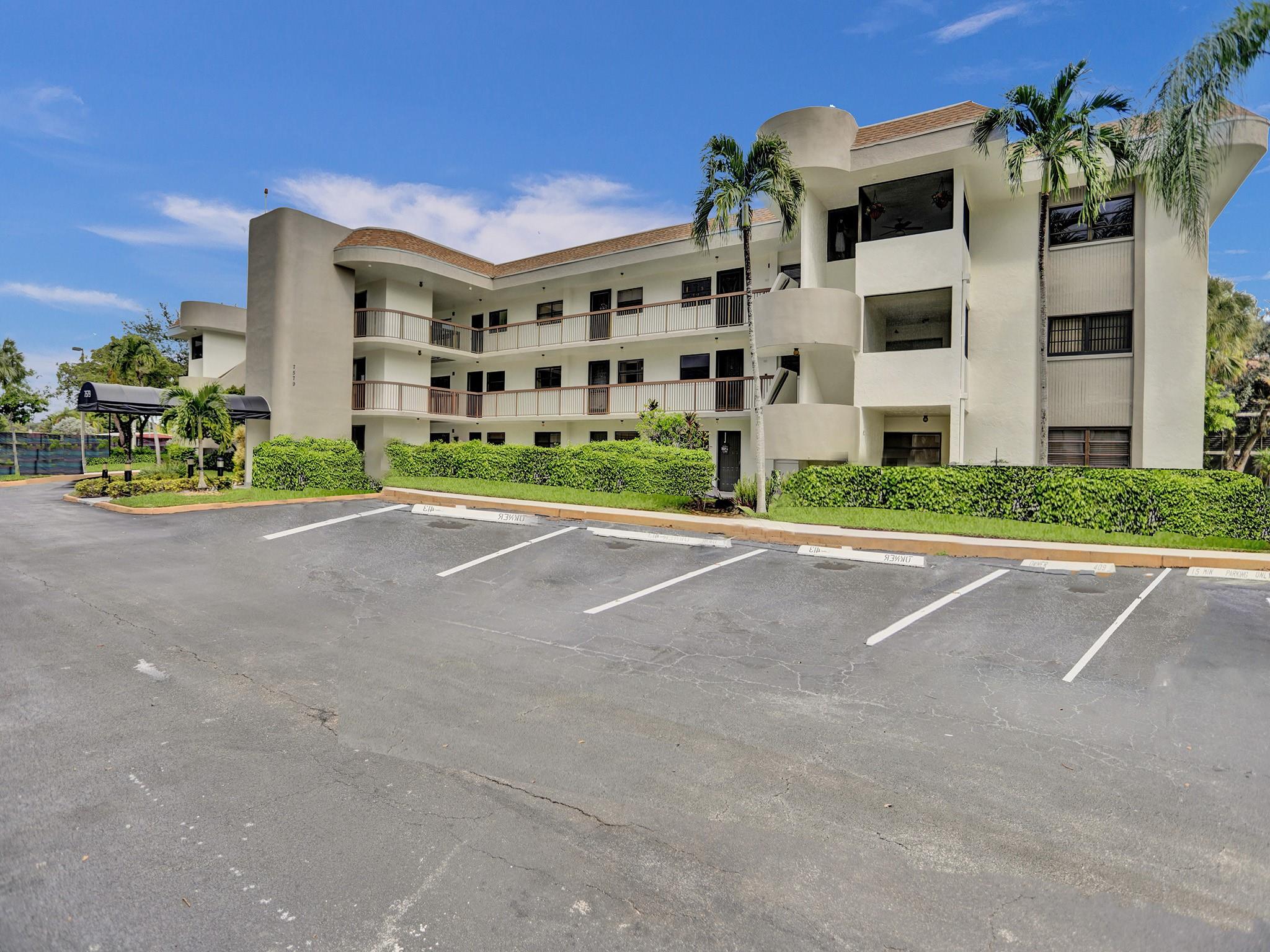 Bonaire at Woodmont - Residential