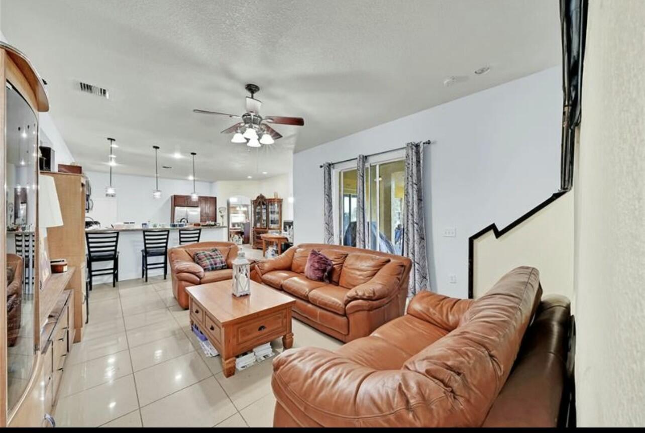 PORT ST LUCIE SECTION 44 - Residential