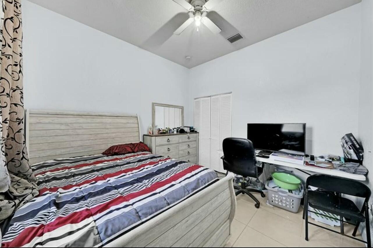 PORT ST LUCIE SECTION 44 - Residential