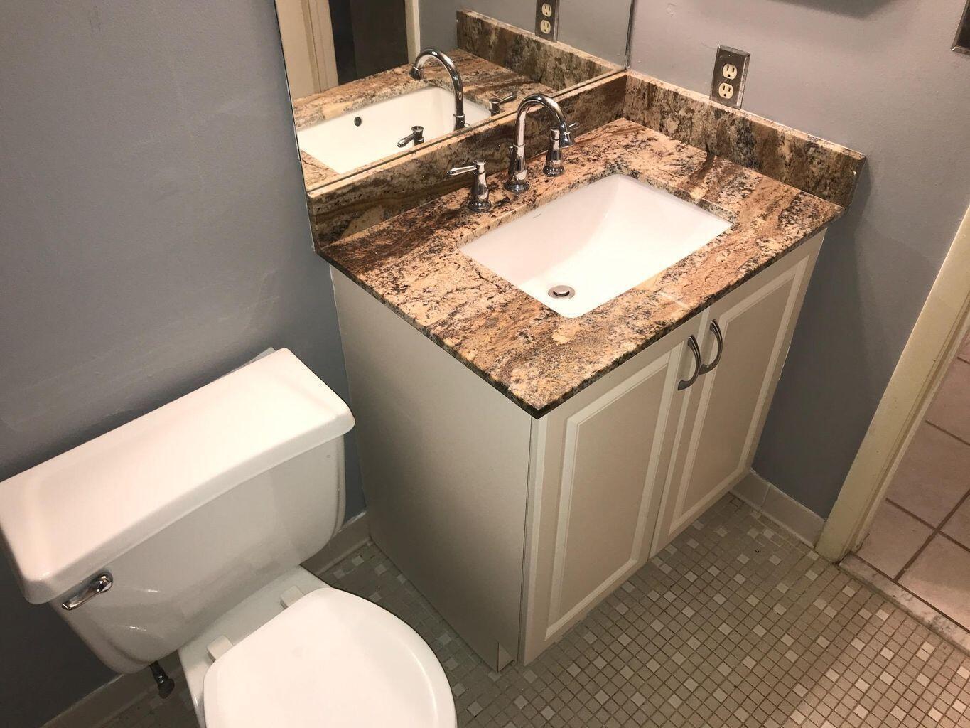 VISTA GARDENS I CONDO - Residential Lease