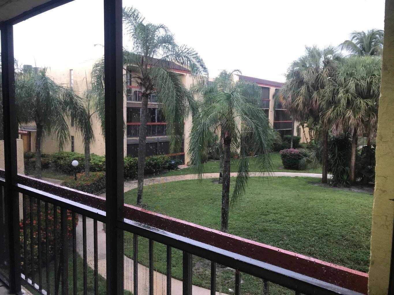 VISTA GARDENS I CONDO - Residential Lease