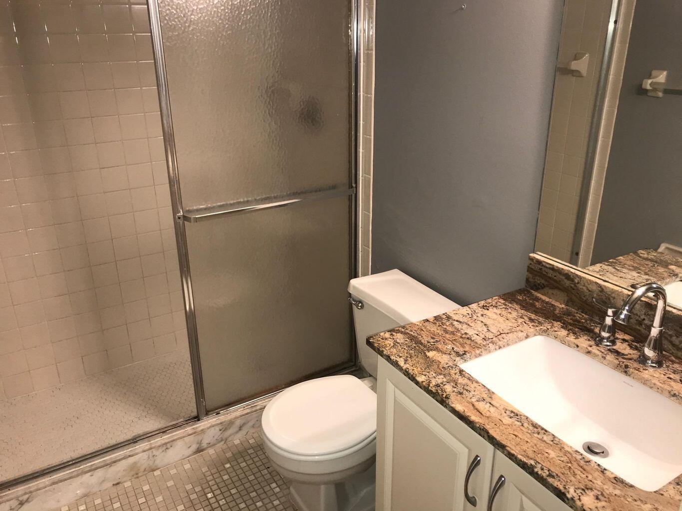 VISTA GARDENS I CONDO - Residential Lease