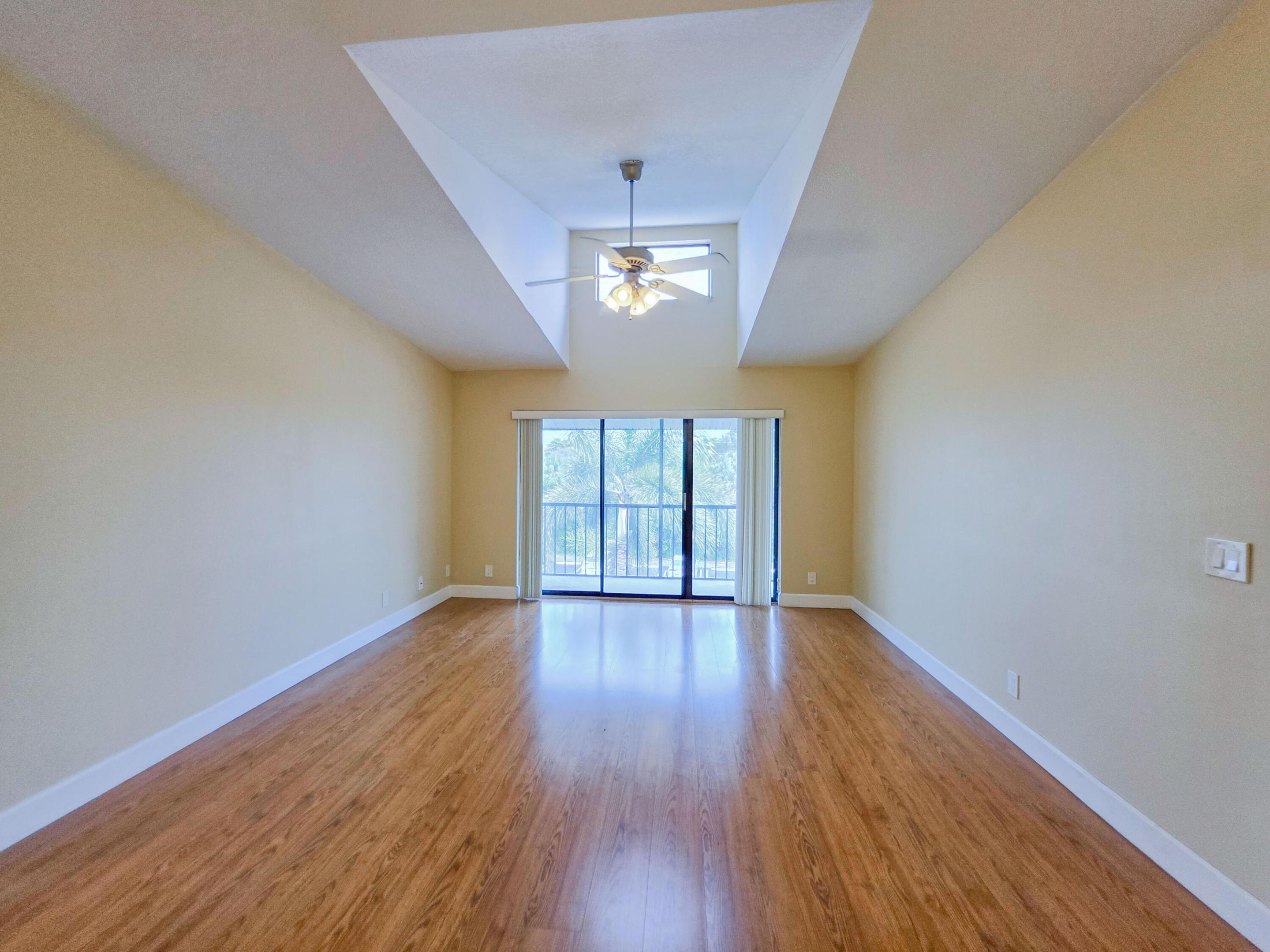 PALM CLUB VILLAGE II CONDO - Residential