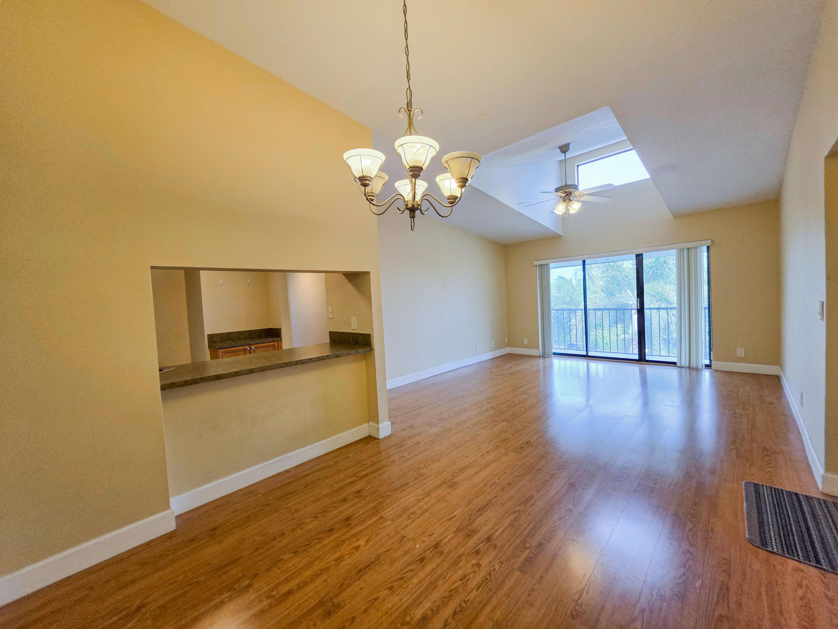 PALM CLUB VILLAGE II CONDO - Residential