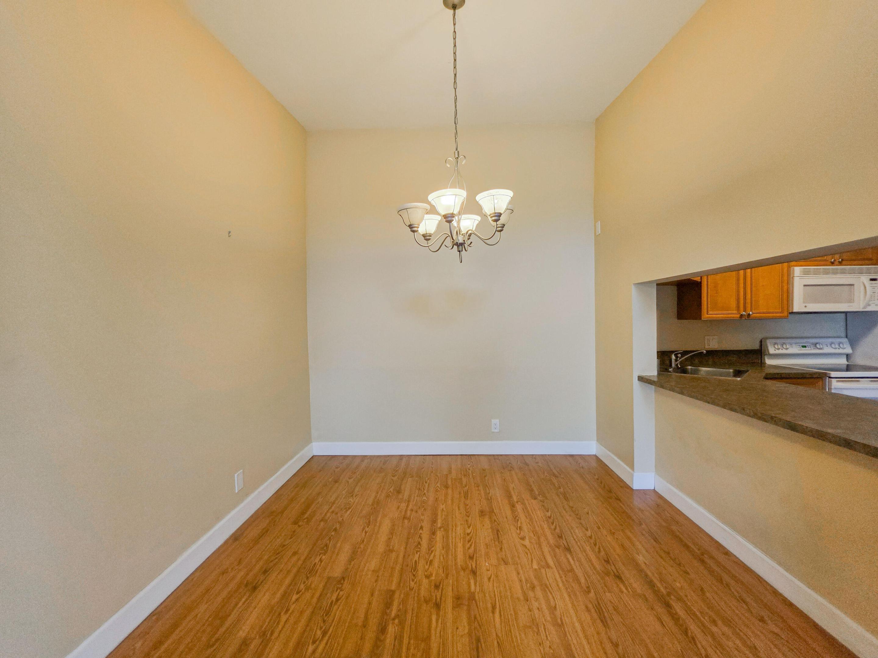 PALM CLUB VILLAGE II CONDO - Residential