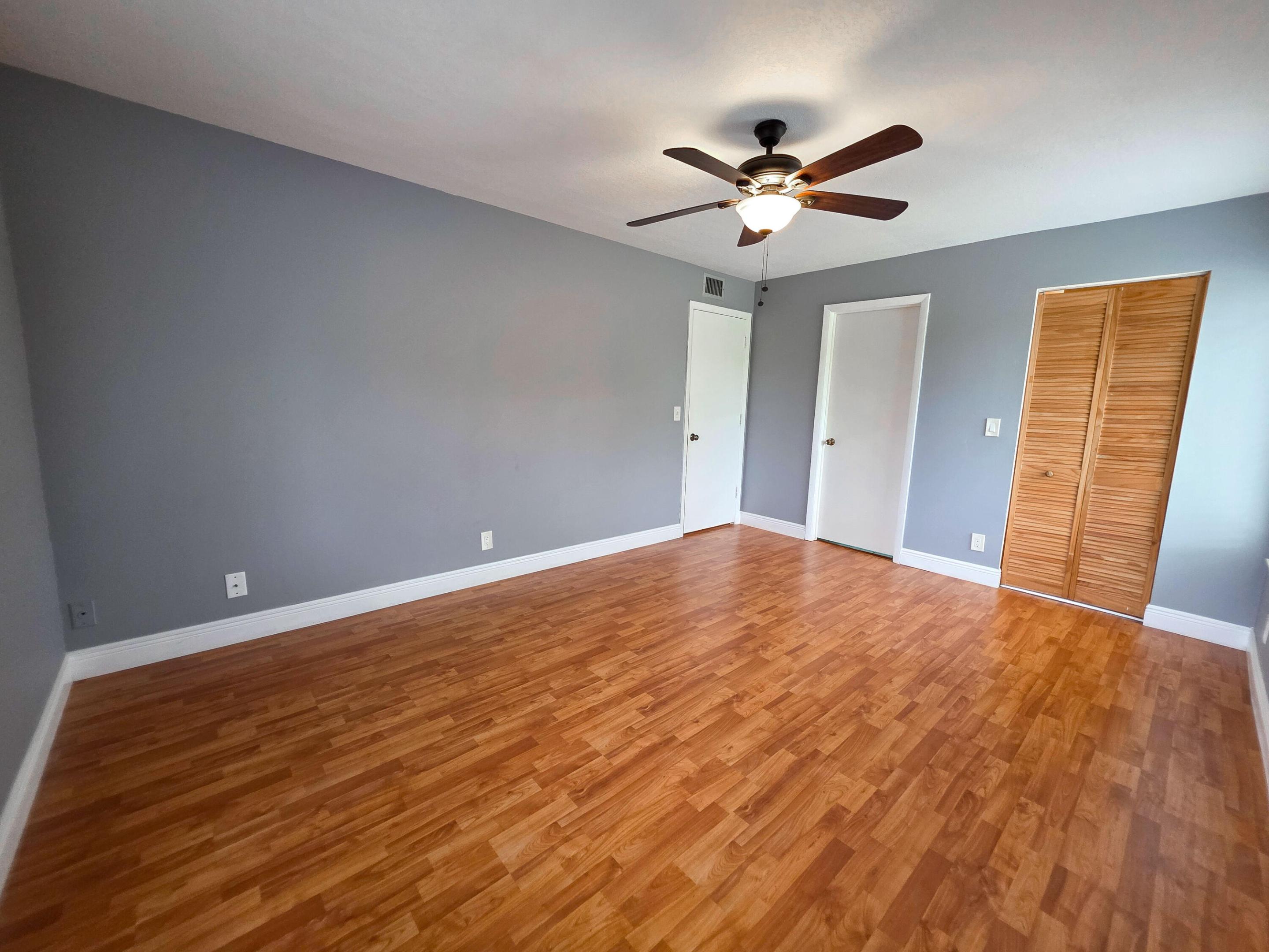 PALM CLUB VILLAGE II CONDO - Residential