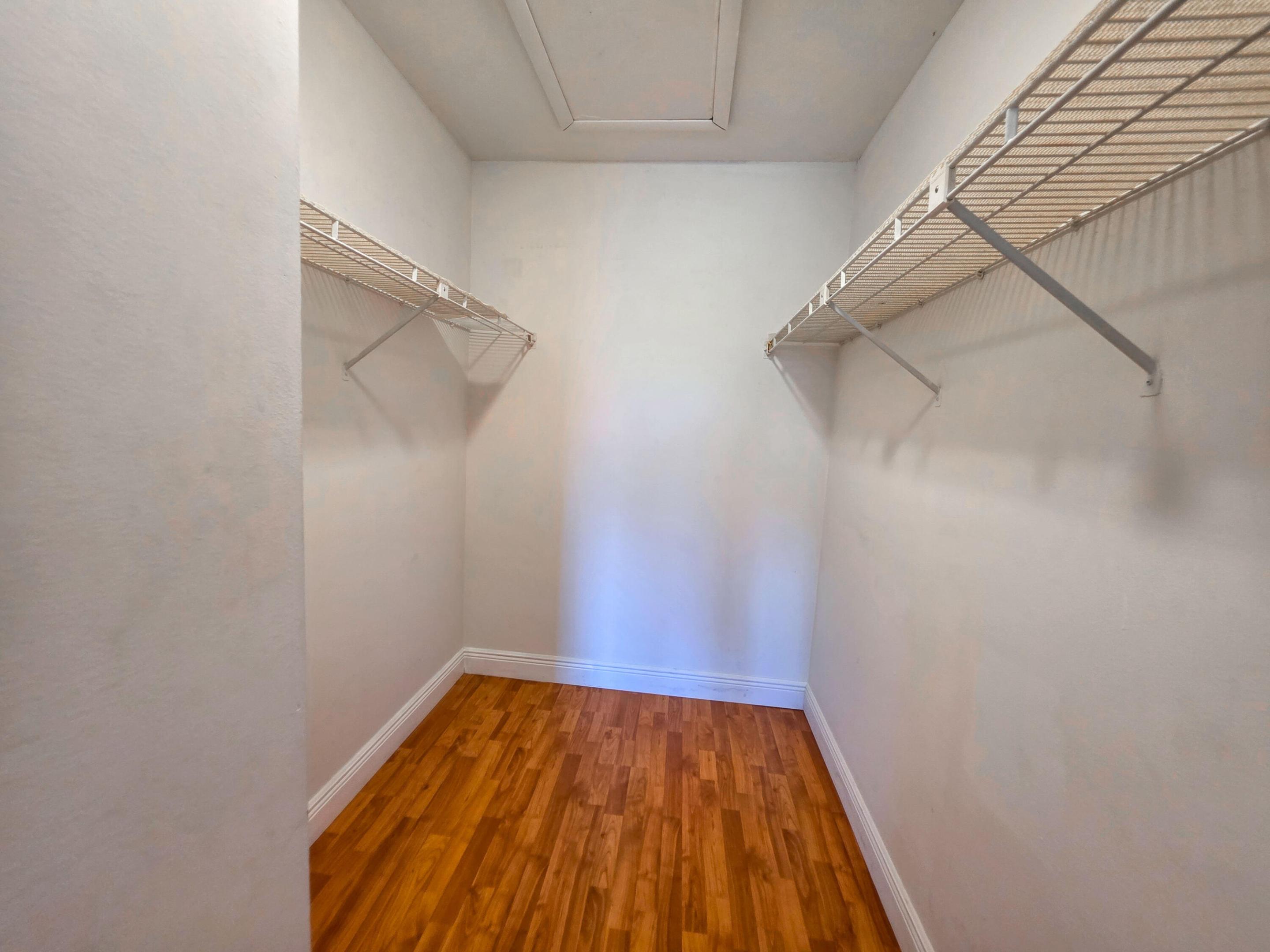 PALM CLUB VILLAGE II CONDO - Residential