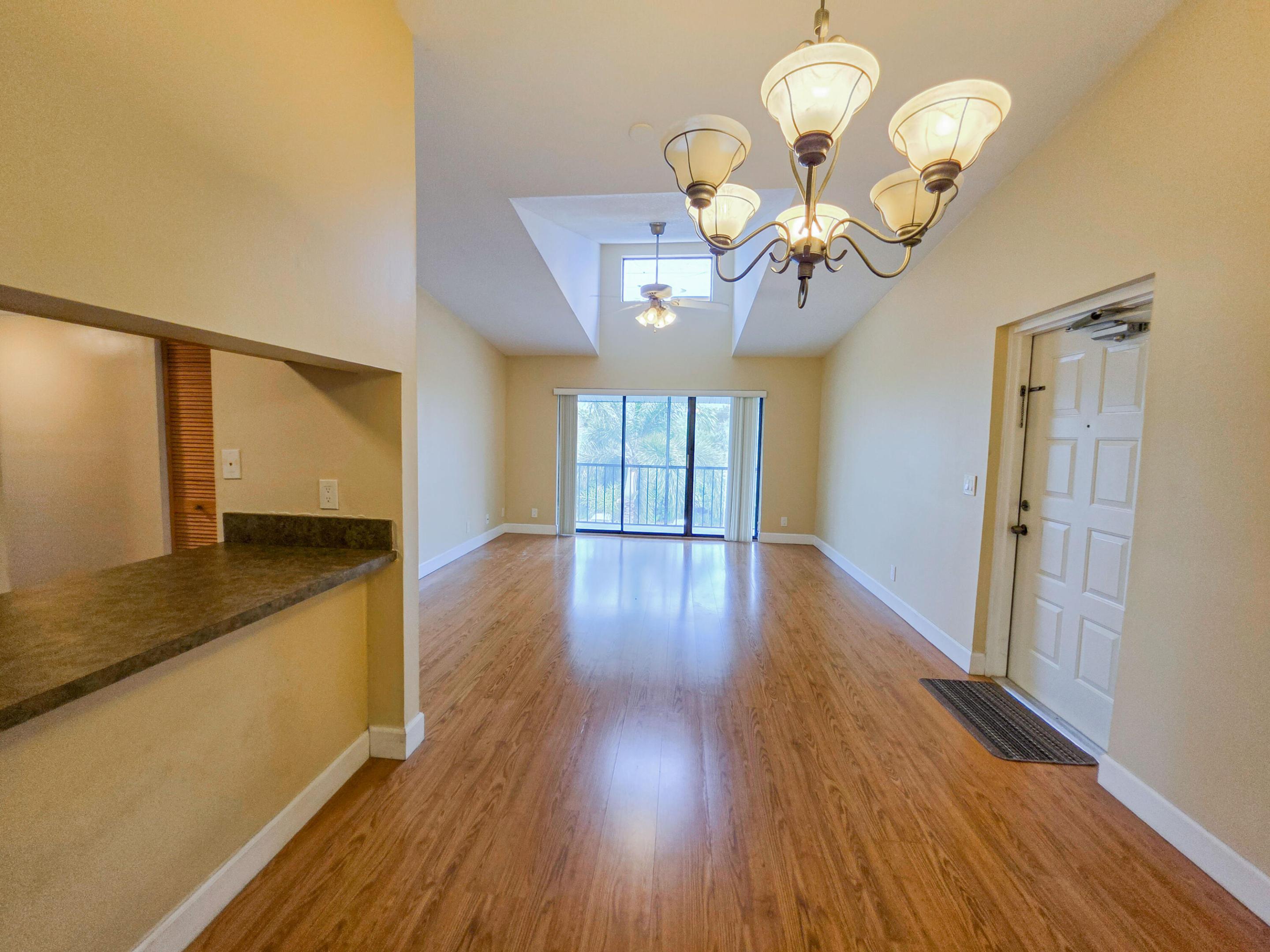 PALM CLUB VILLAGE II CONDO - Residential