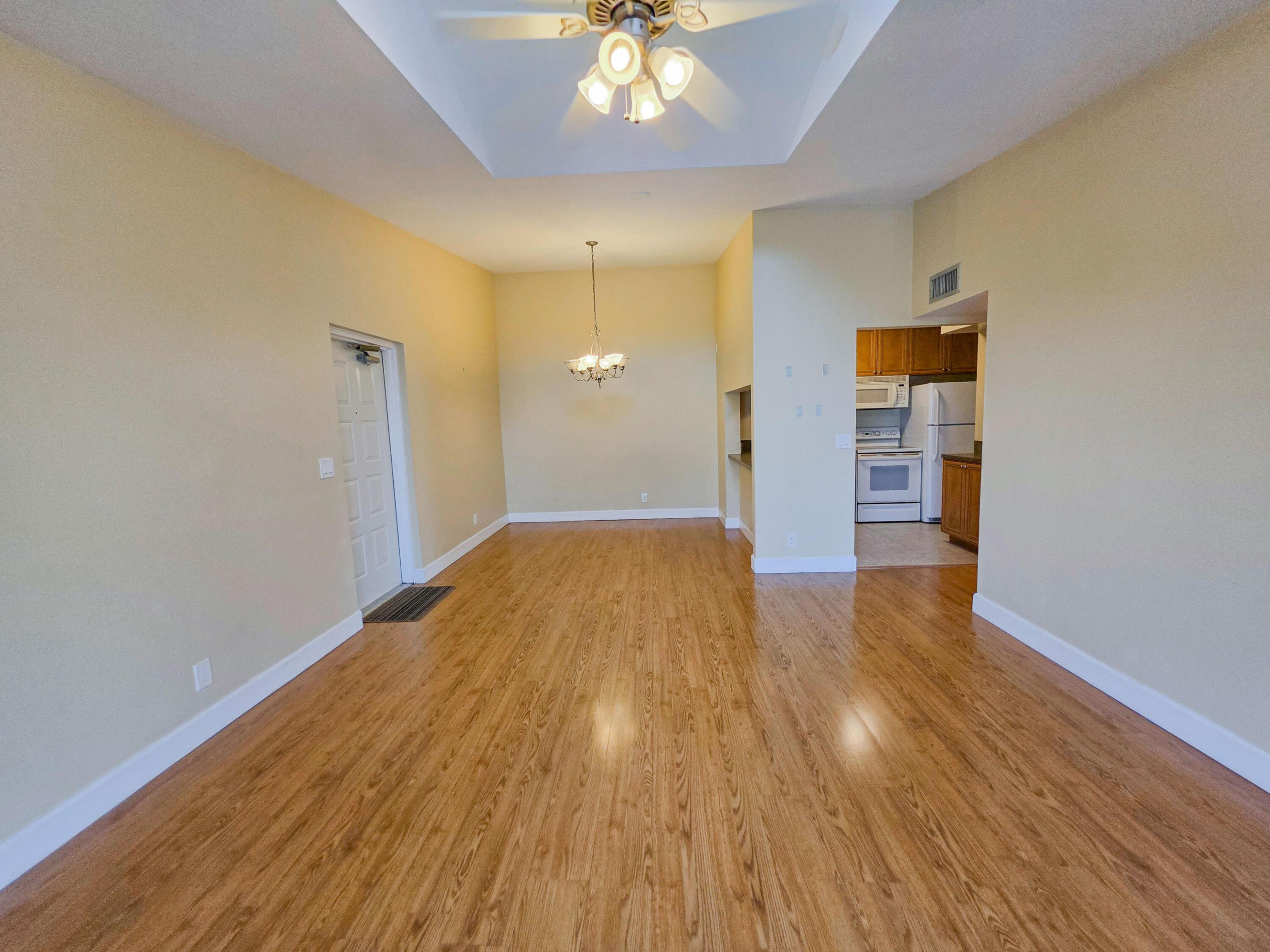 PALM CLUB VILLAGE II CONDO - Residential