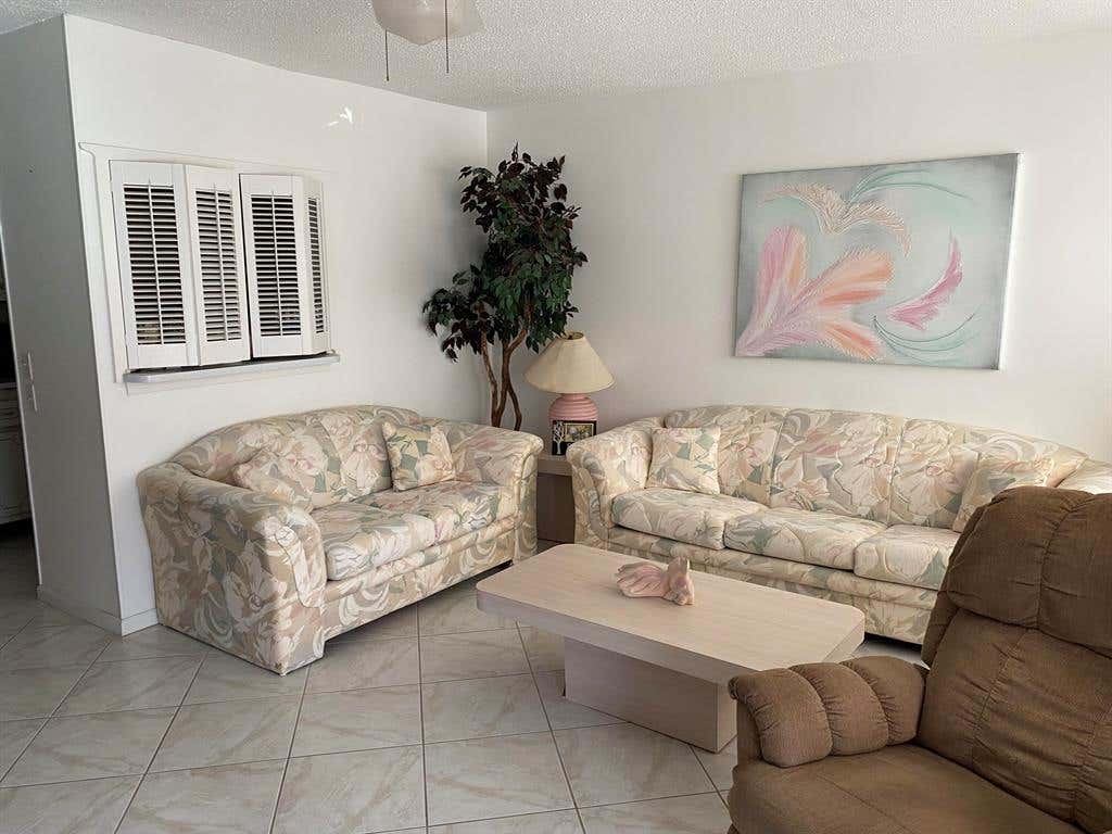 Photo of 152 Berkshire G, West Palm Beach, FL 33417 (MLS # R10744871)