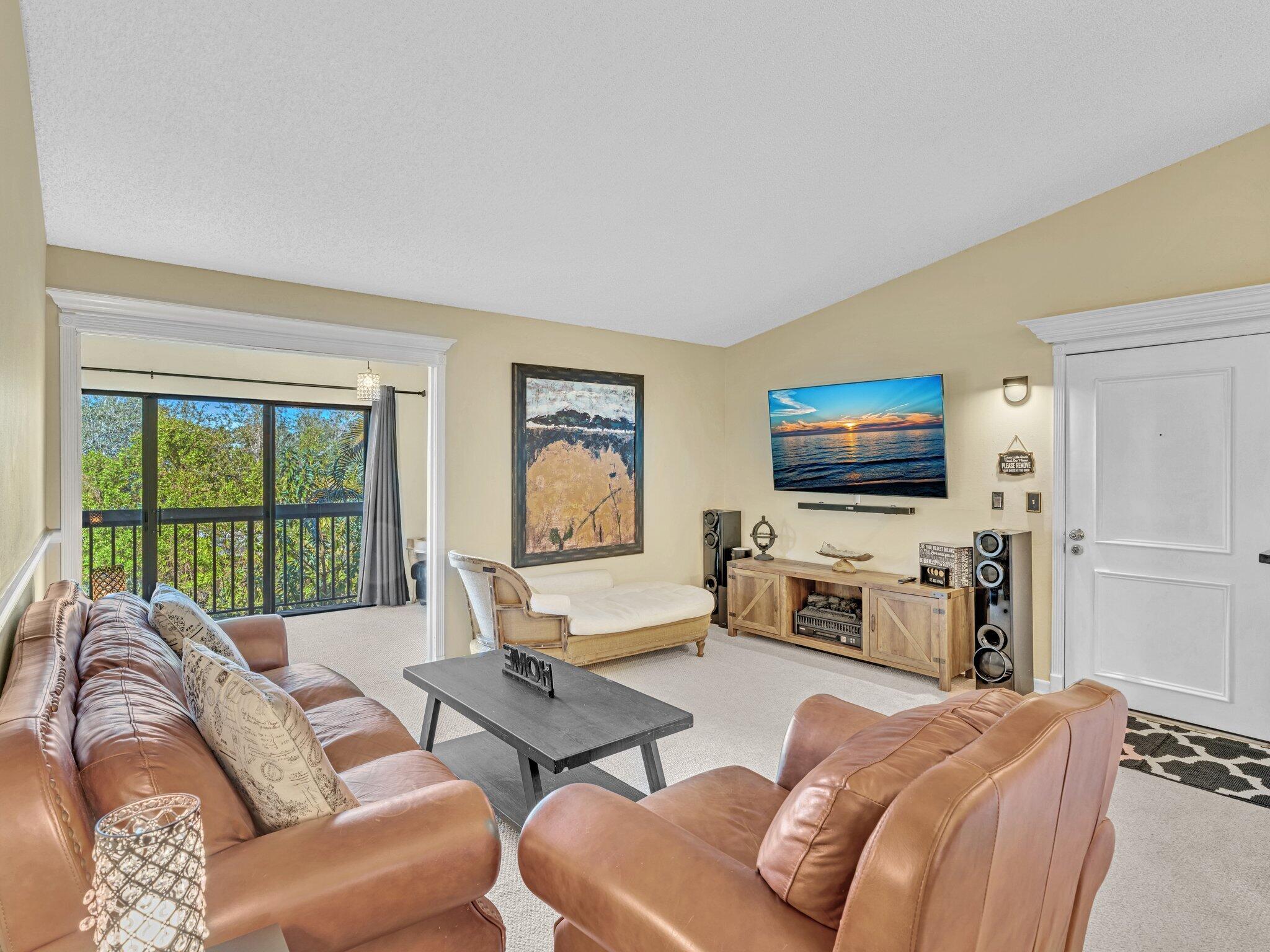 DUNBAR WOODS CONDO I II AND III IN OR4410P782, - Residential