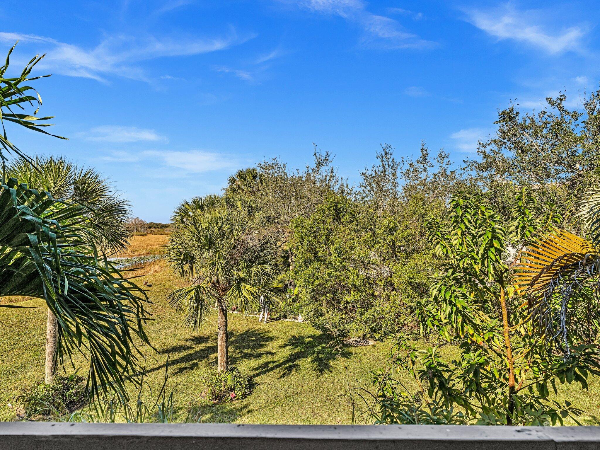 DUNBAR WOODS CONDO I II AND III IN OR4410P782, - Residential