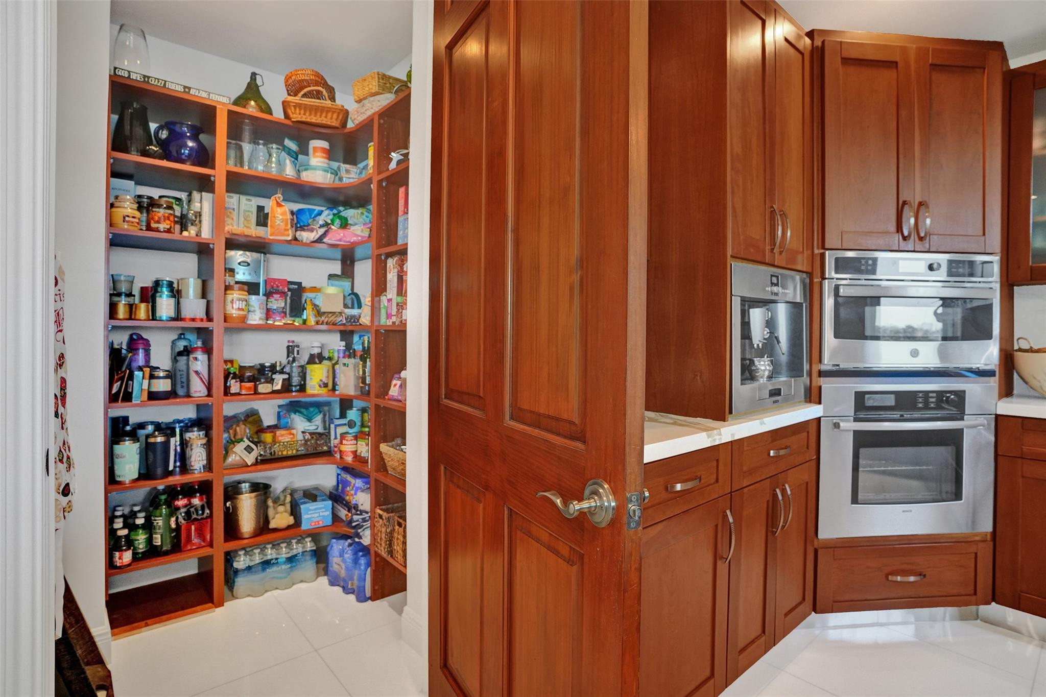 ARIA AT LAS OLAS - Residential