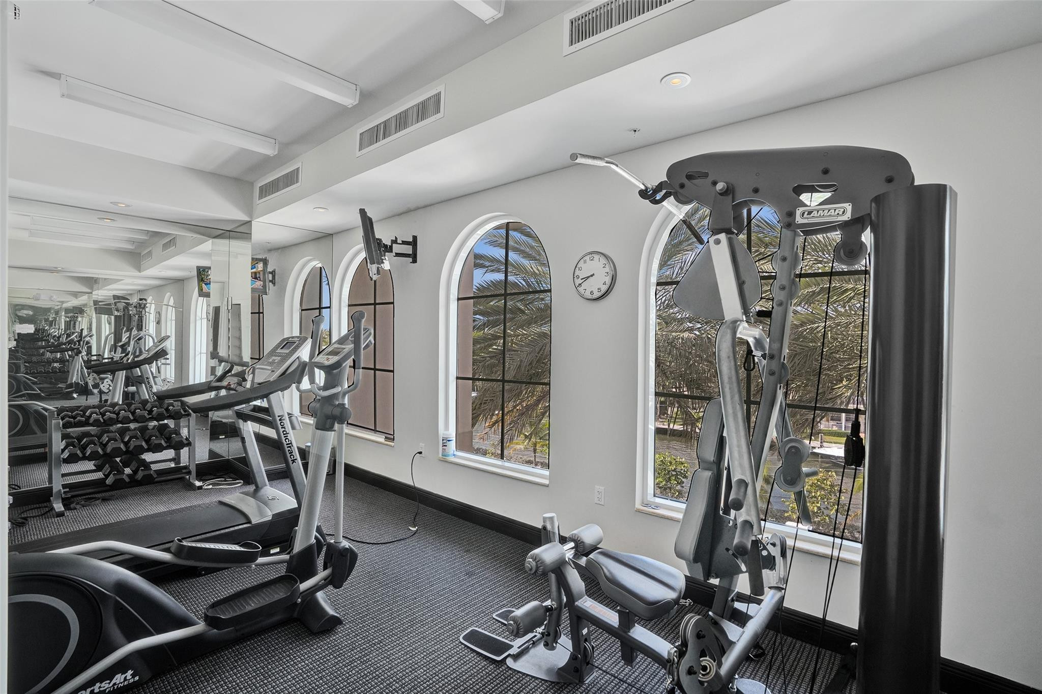 ARIA AT LAS OLAS - Residential