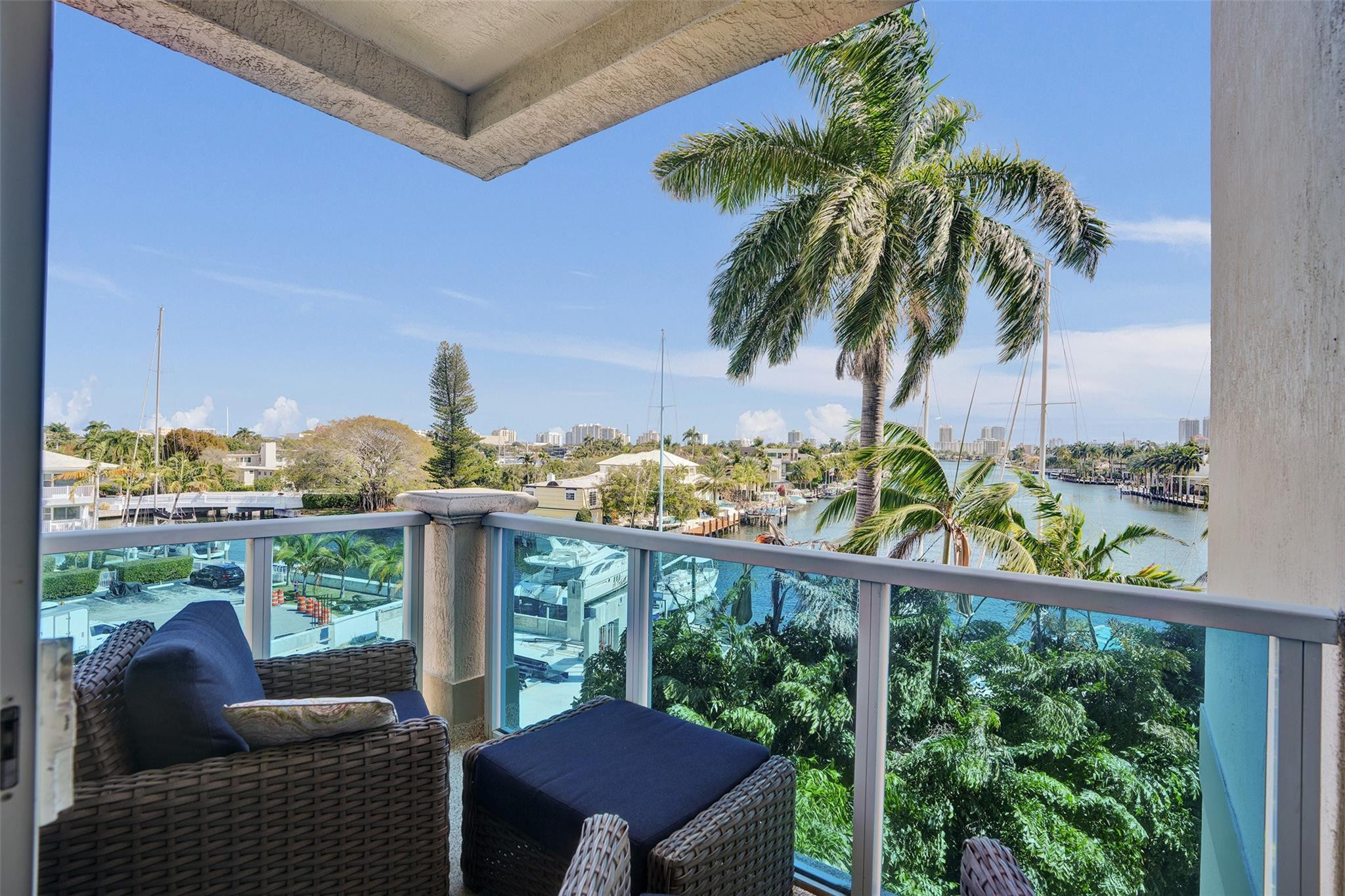 ARIA AT LAS OLAS - Residential