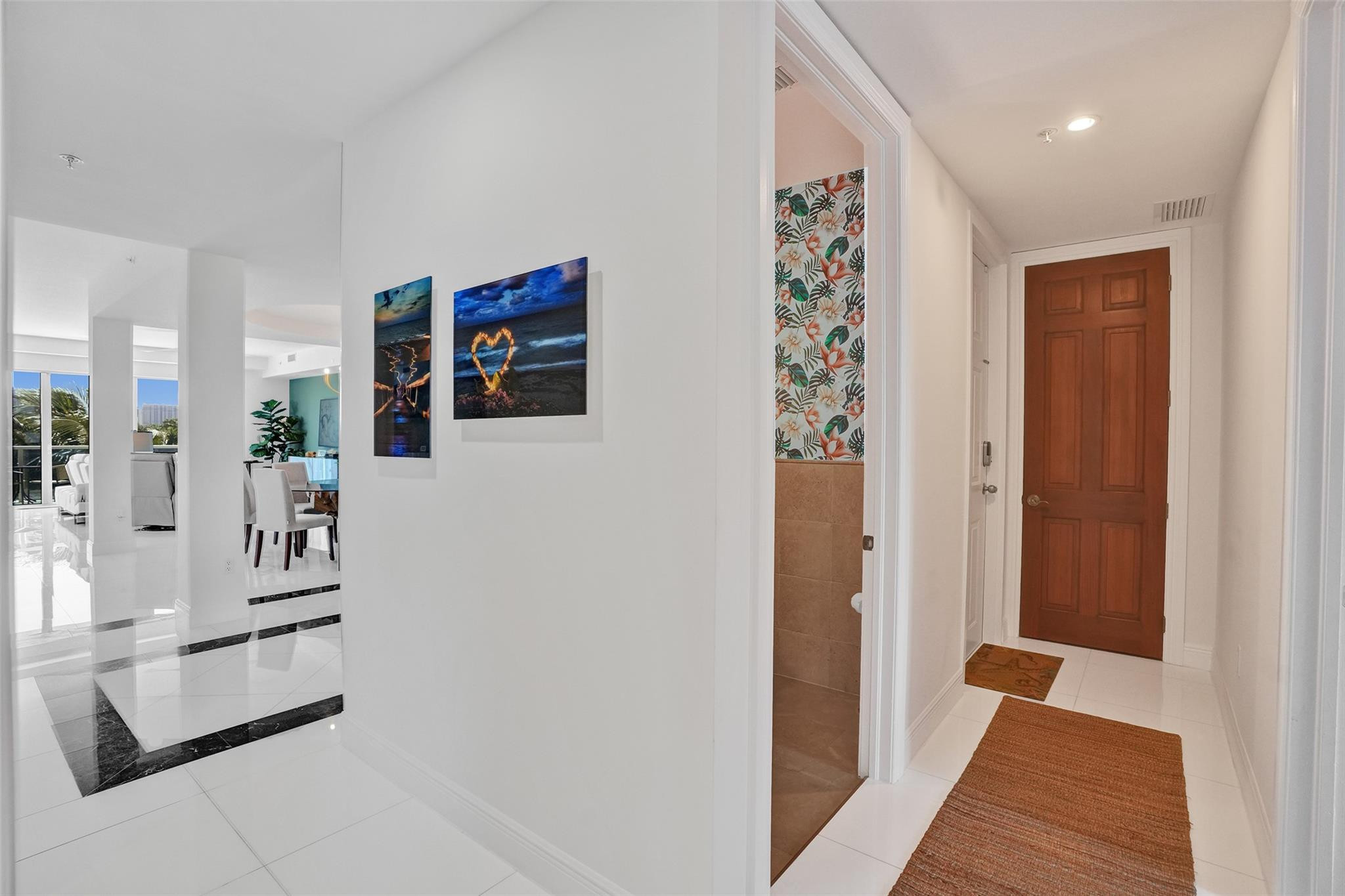 ARIA AT LAS OLAS - Residential