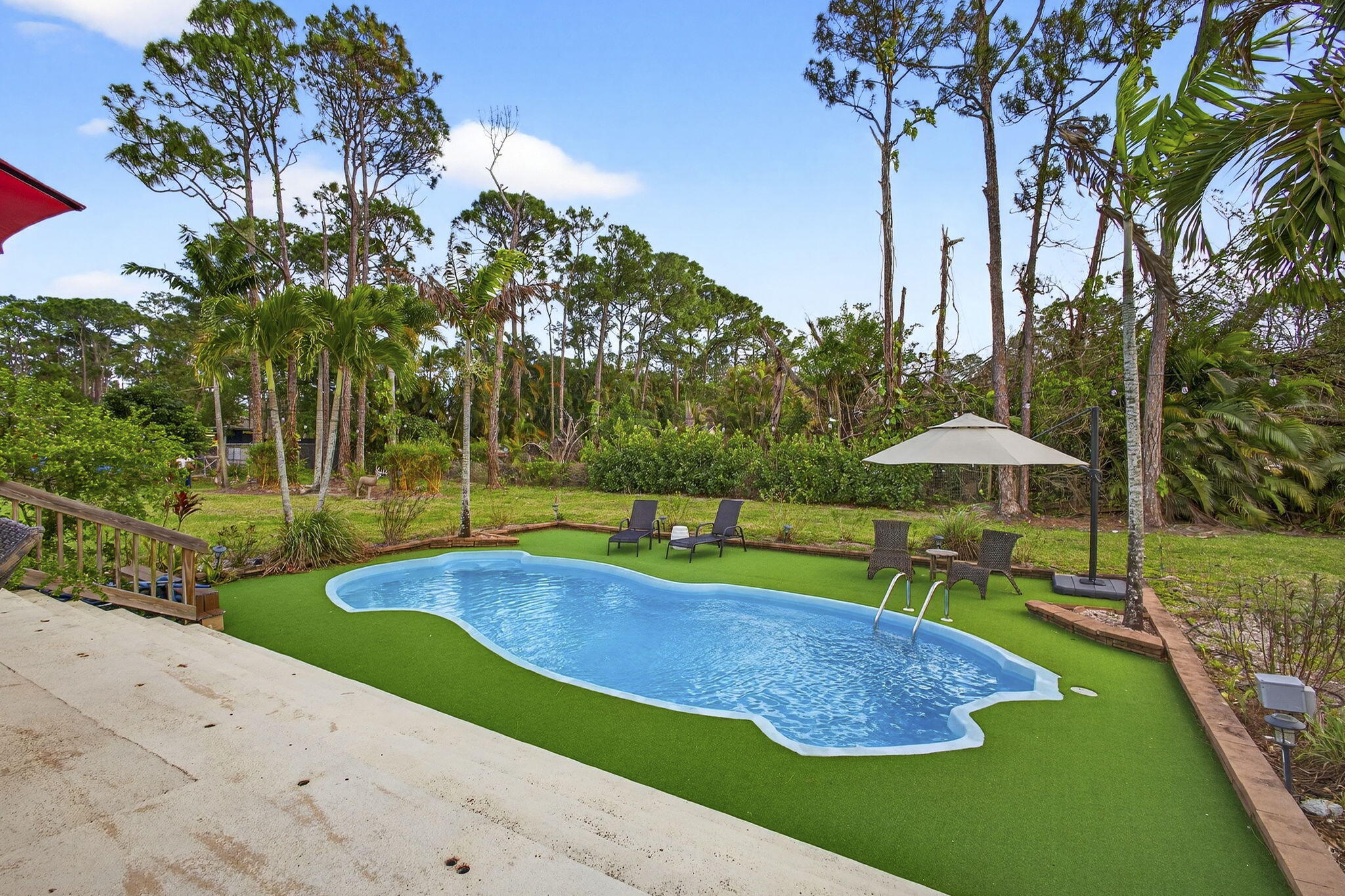 34-42-41~ N 241.5 FT OF S 4344.5 FT OF W 209 FT OF - Residential