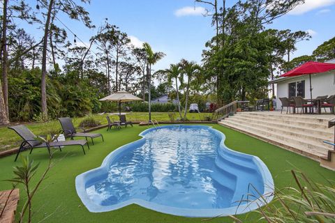 12944 N 68th St Street N The Acreage FL 33412