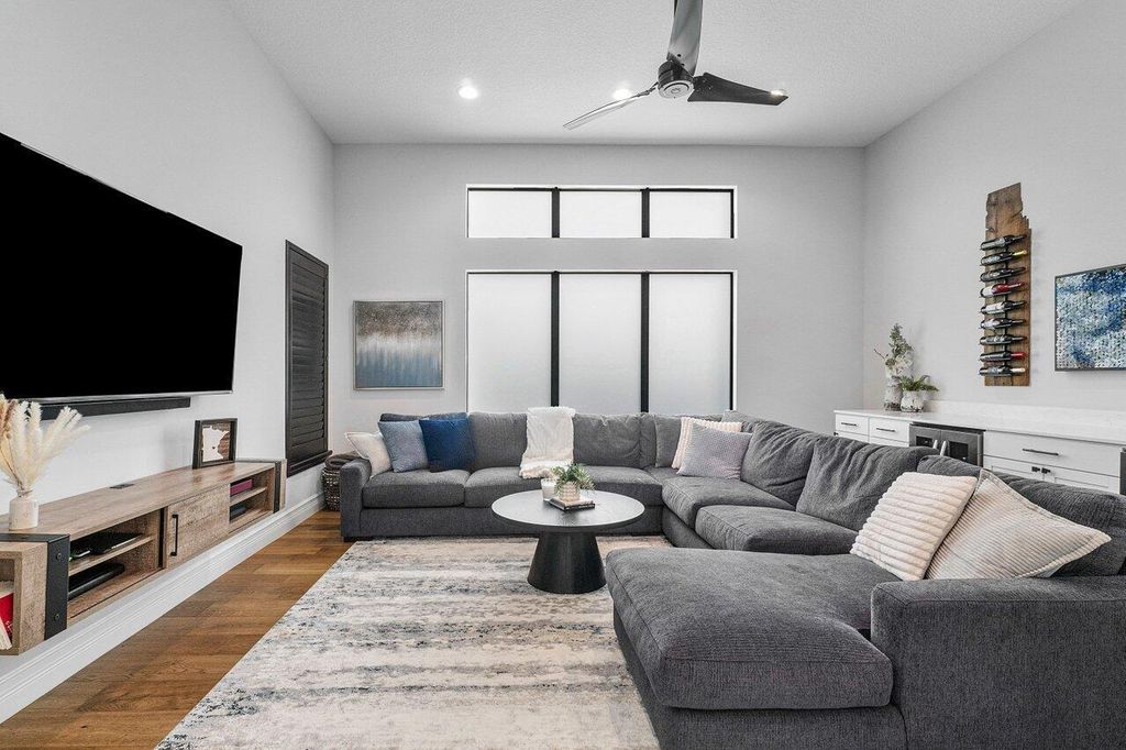 Photo of 9807 Vitrail Lane, Delray Beach, FL 33446 (MLS # R11031109)