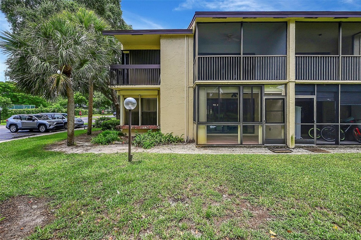 Meadowridge East Condo - Residential