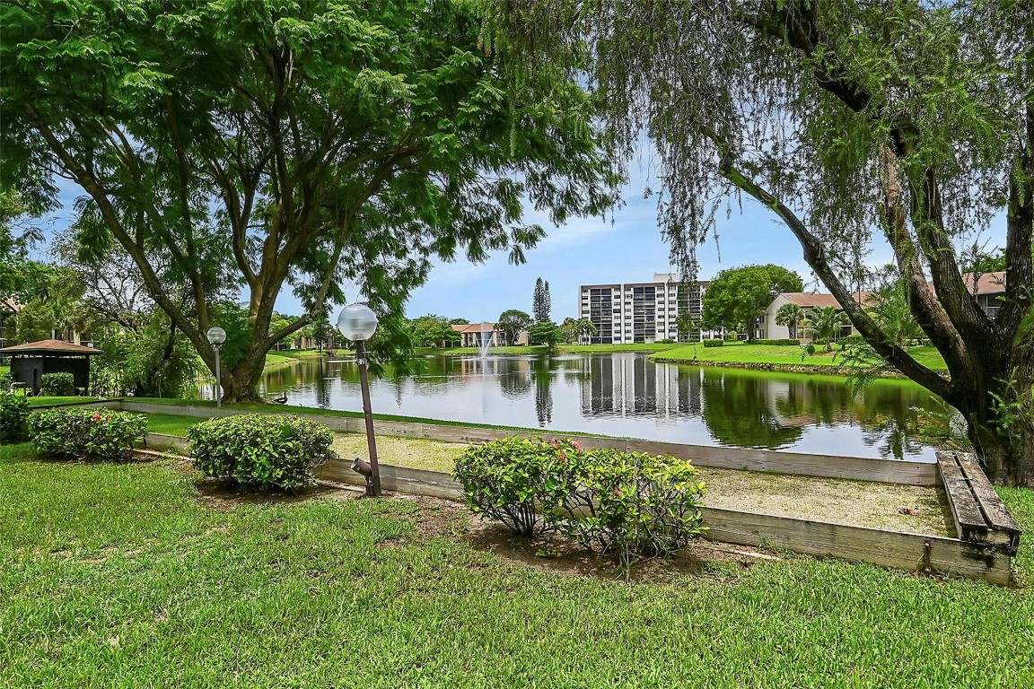 Meadowridge East Condo - Residential