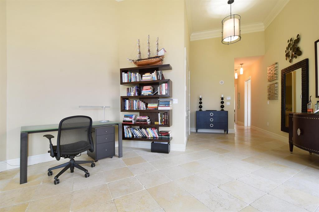 ESPLANADE GRANDE CONDO - Residential