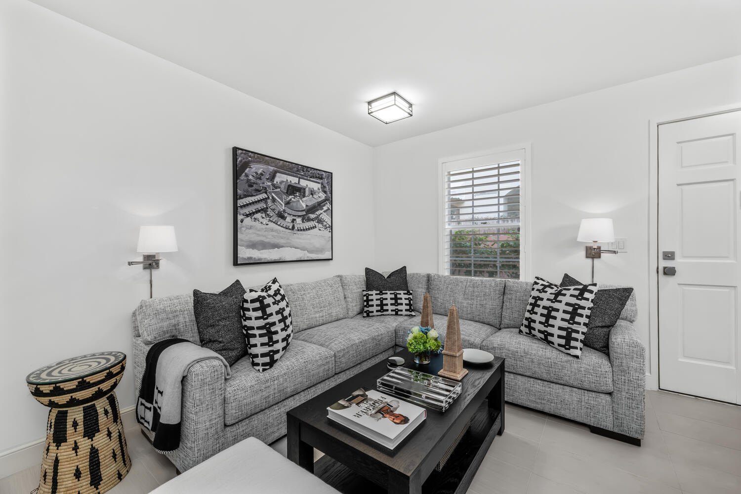 134 Peruvian Avenue 104