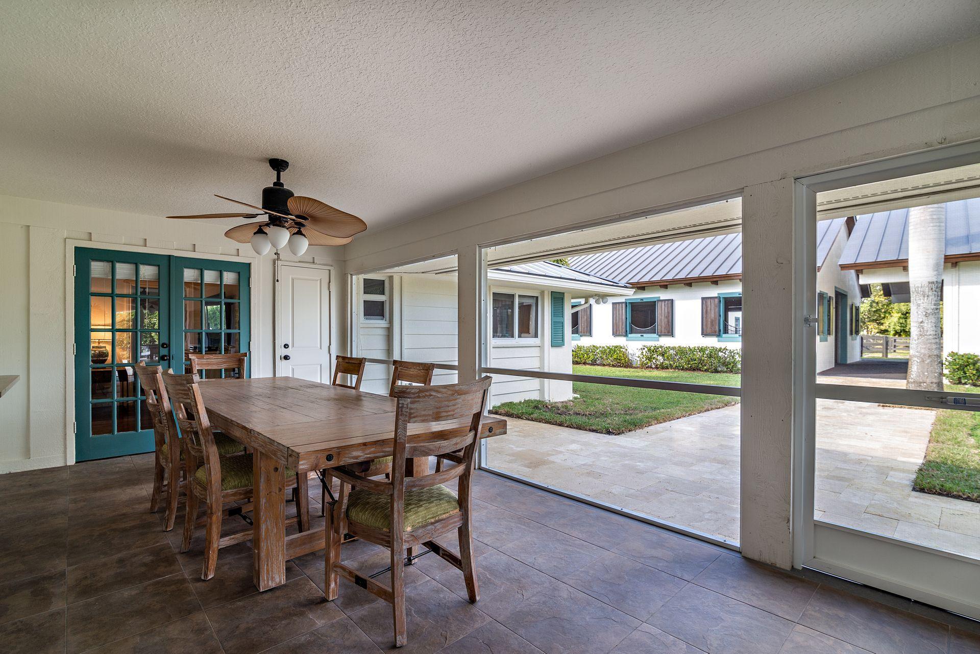 SADDLE TRAIL PARK OF WELLINGTON - Residential