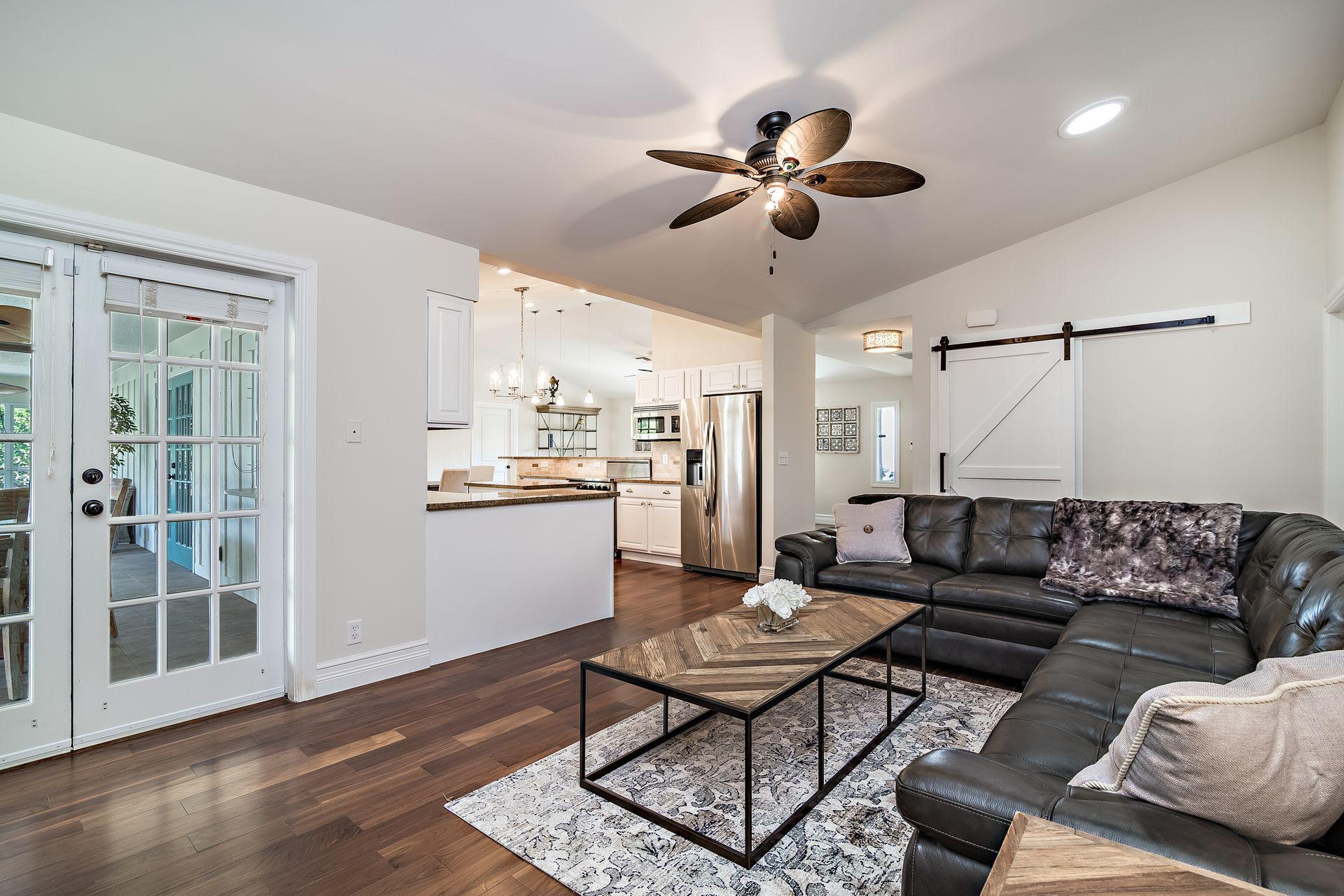 SADDLE TRAIL PARK OF WELLINGTON - Residential