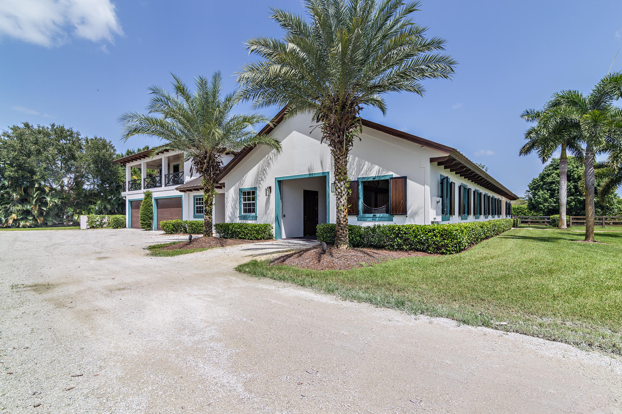 SADDLE TRAIL PARK OF WELLINGTON - Residential