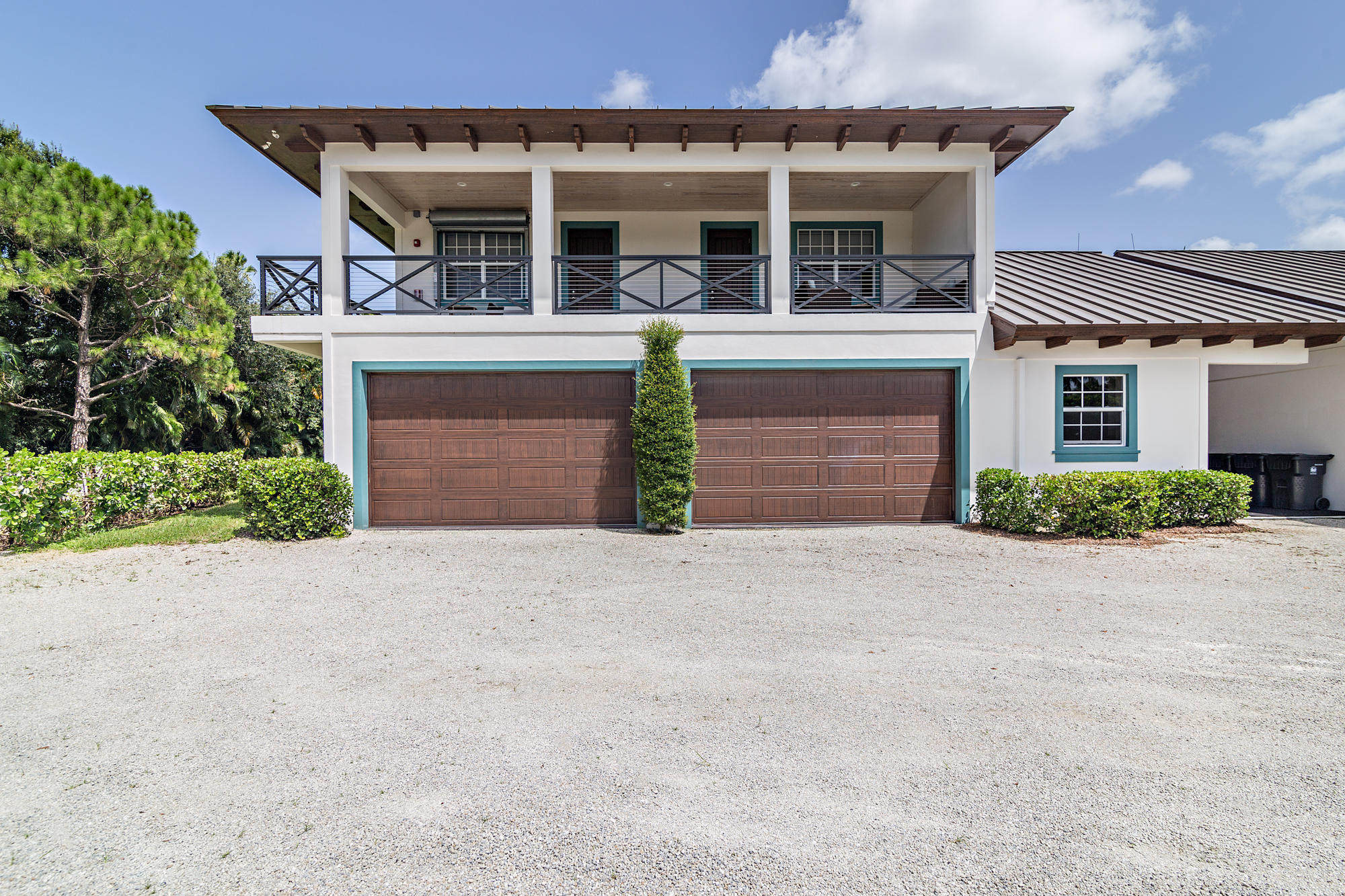 SADDLE TRAIL PARK OF WELLINGTON - Residential