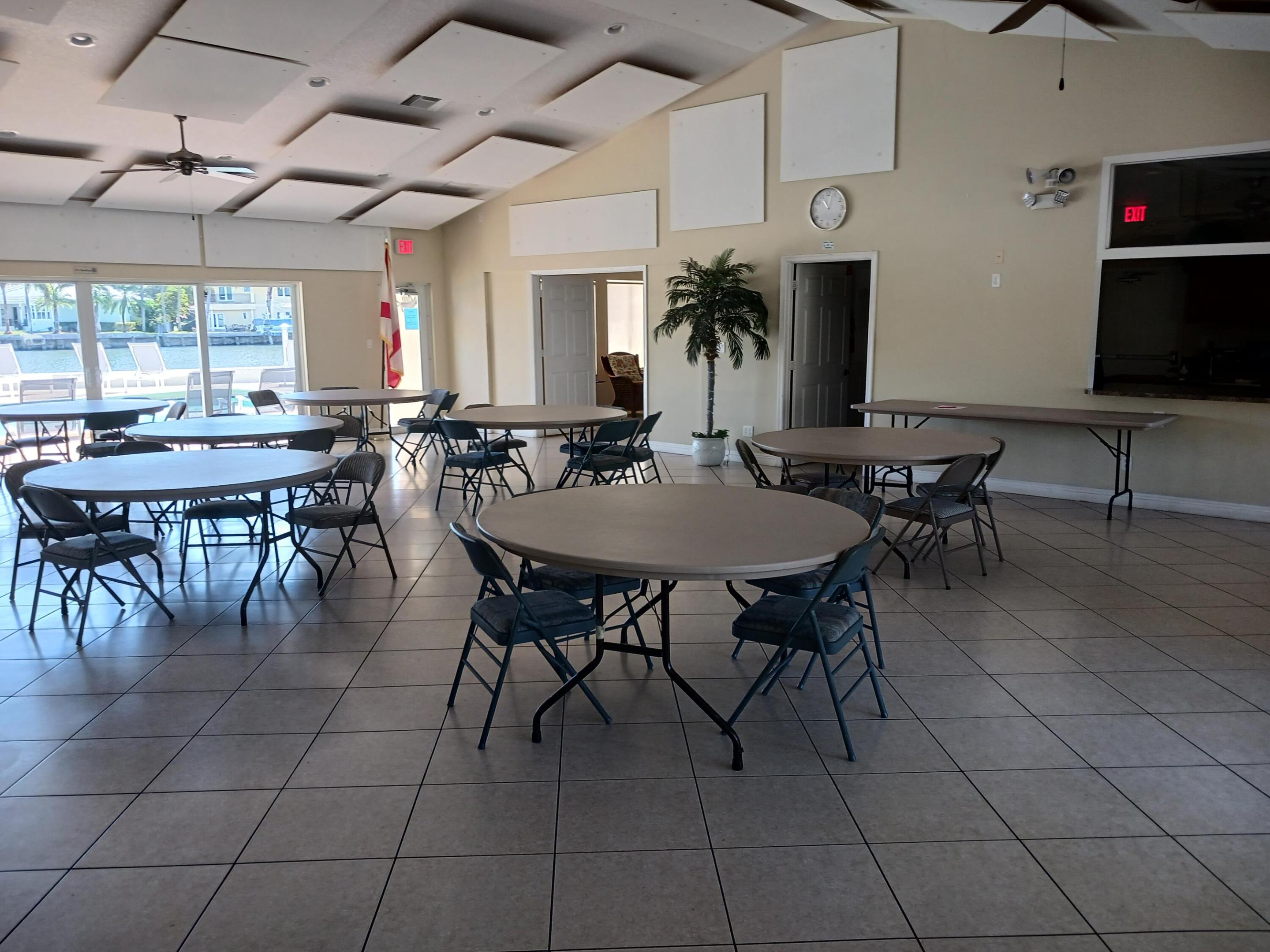 SNUG HARBOR GARDENS CONDO - Residential