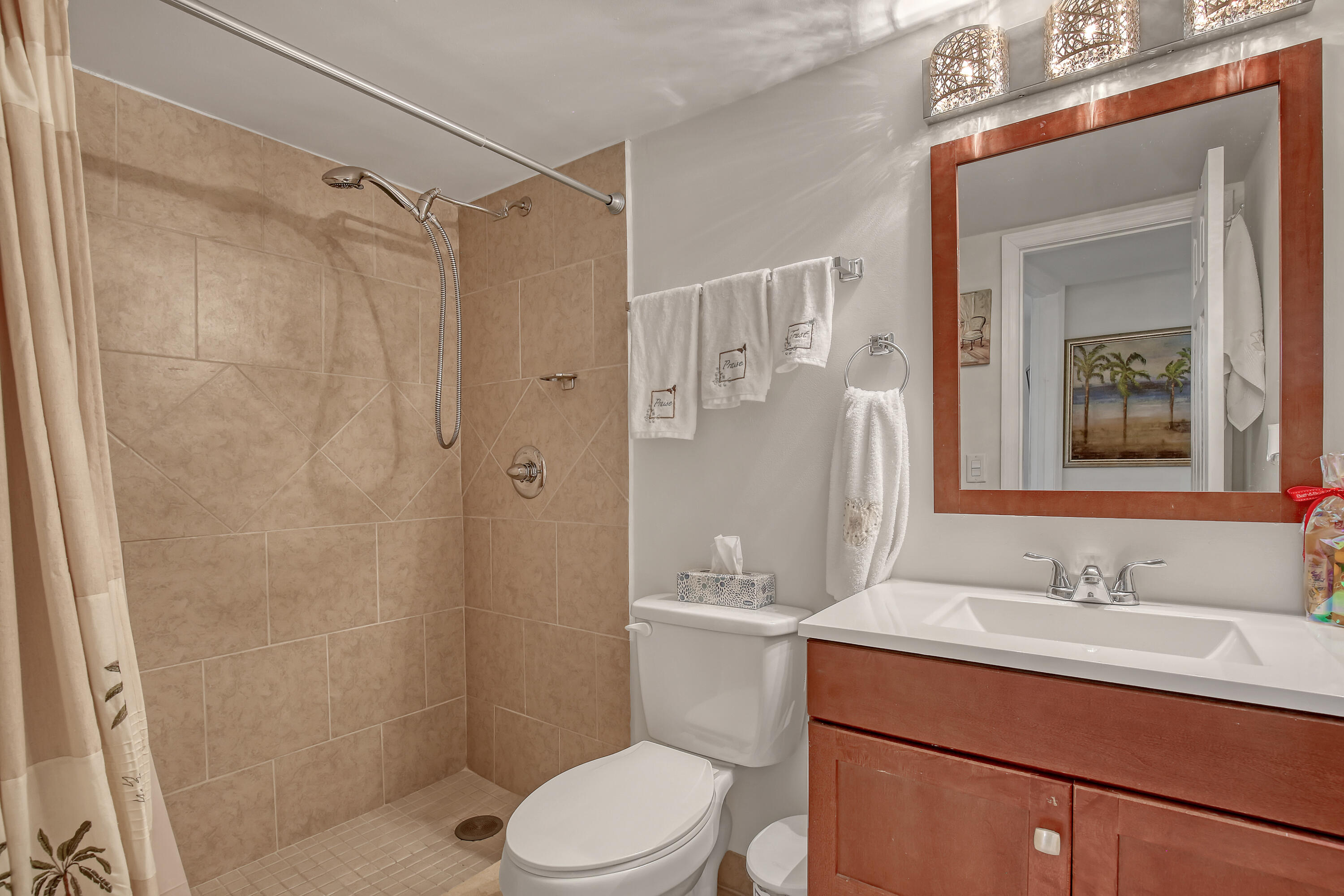 SNUG HARBOR GARDENS CONDO - Residential