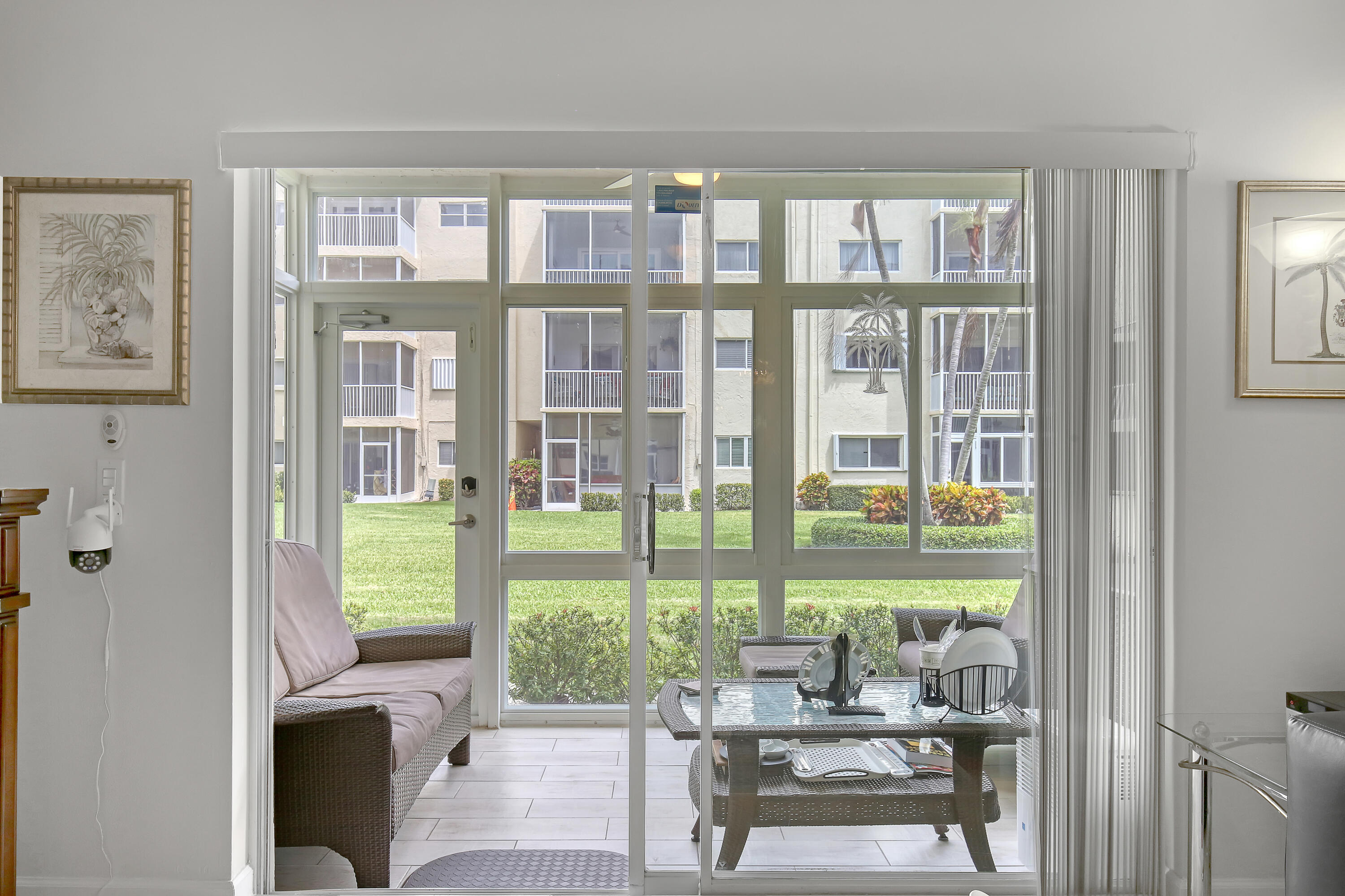 SNUG HARBOR GARDENS CONDO - Residential